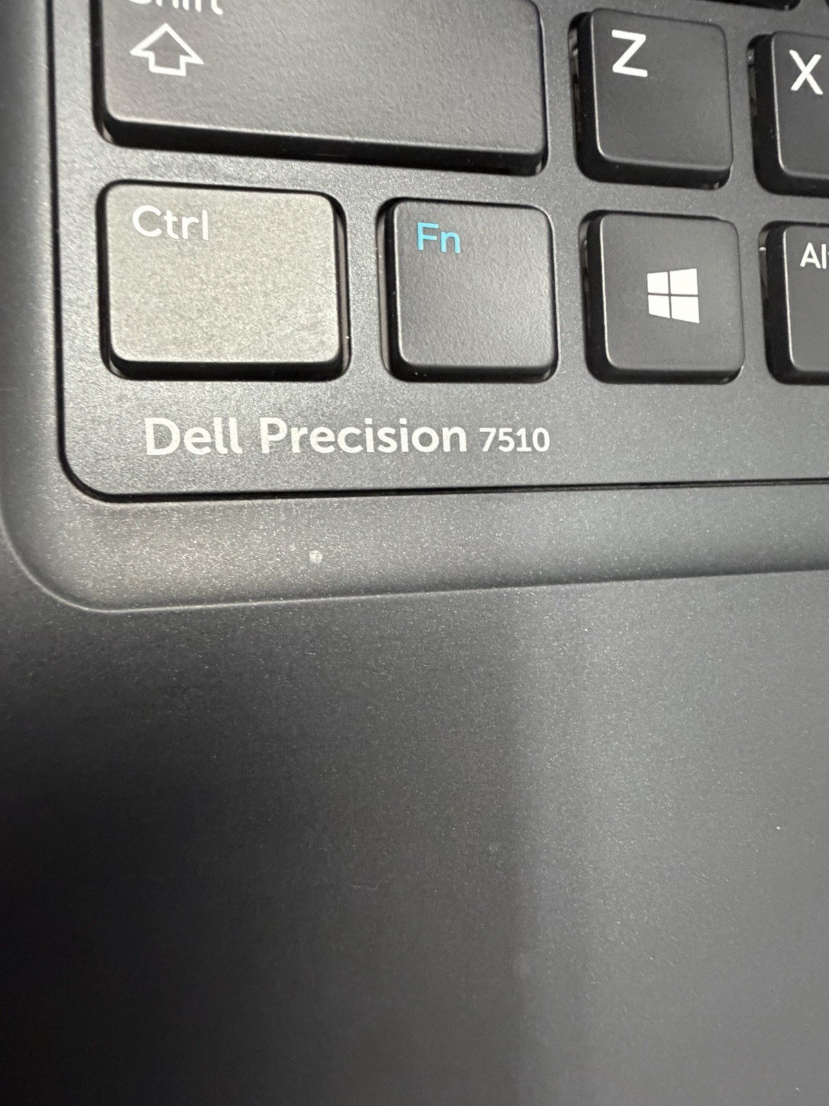 Dell Precision 7510 Intel Xeon E3-1504M V5 2.80Ghz w/ 4Gb DDR4, No HD, FREE SHIP