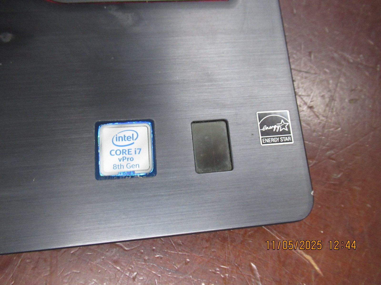 Fujitsu Lifebook U749 i7-8665U 1.90GHz Laptop [NO RAM/HDD/AC/OS] [BADBTRY]