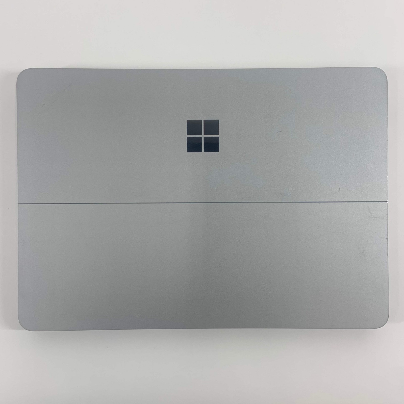 Microsoft EliteDisplay INVPM001 15.6″ i5-11300H 3.1GHz 16GB RAM 250GB SSD