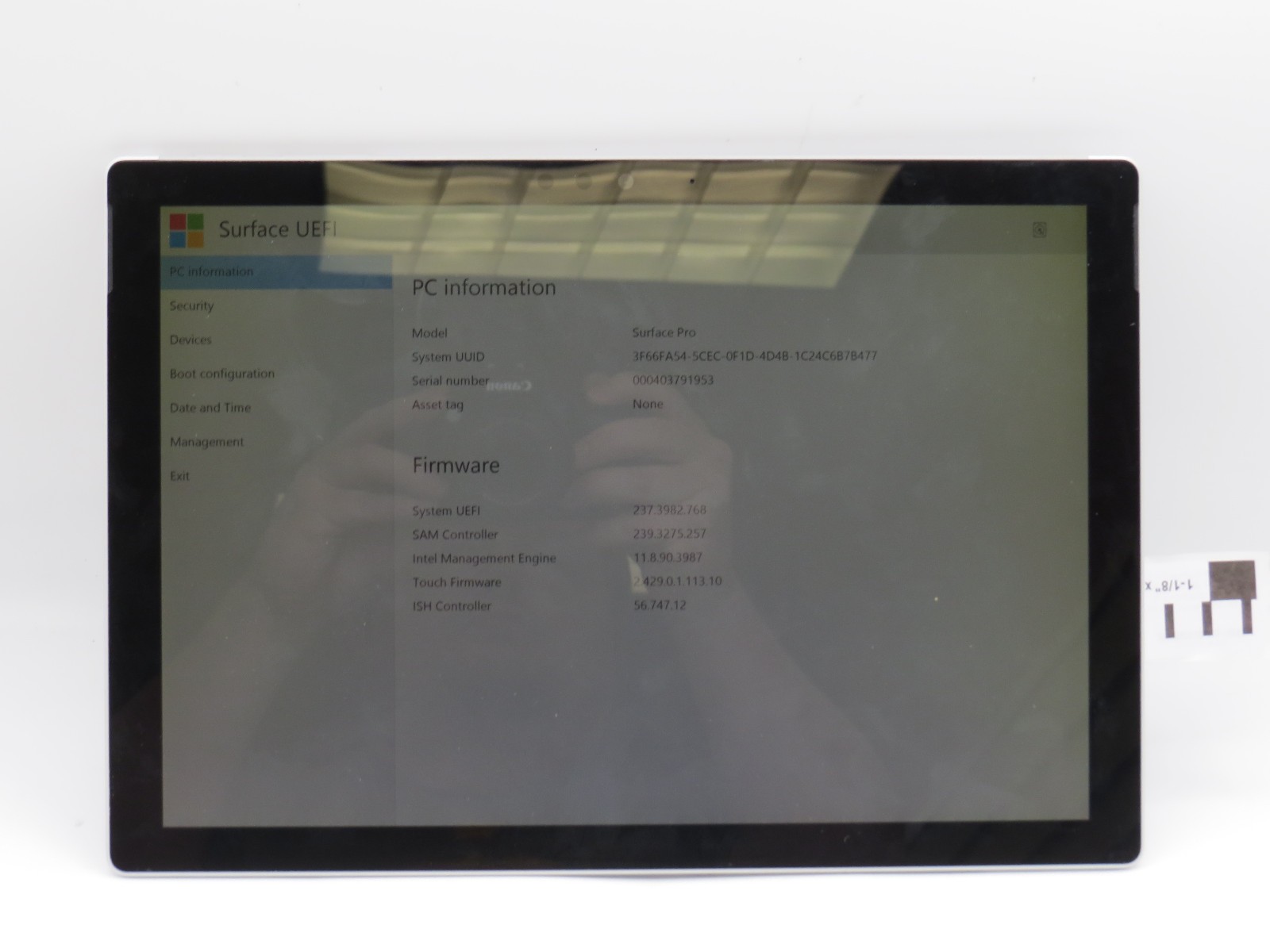 Microsoft Surface Pro 5 1796 | M3-7Y30 | 4GB RAM | 128GB SSD | No OS / AC