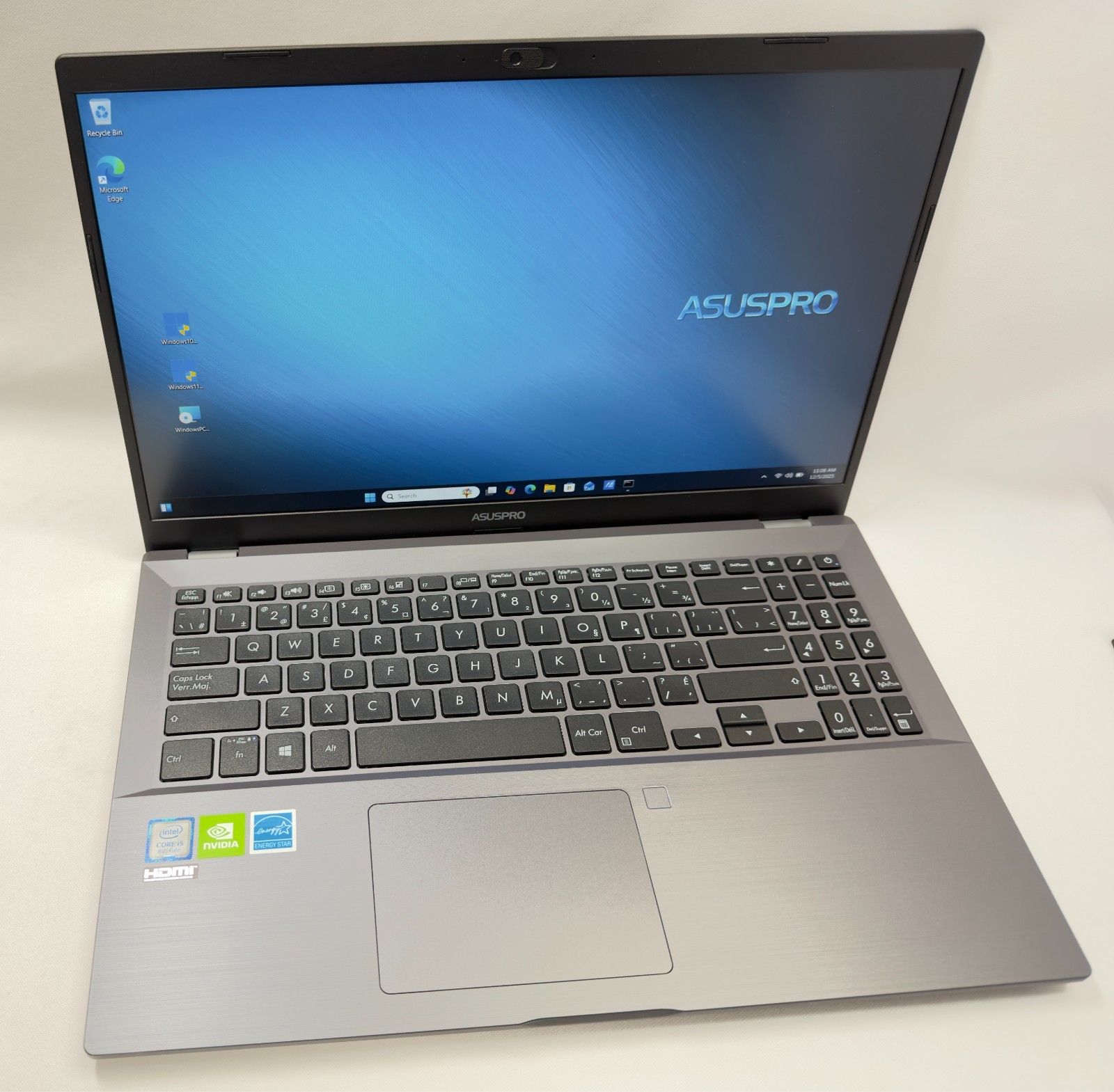 ASUSPRO P3540F 15.6″ FHD Intel 8th Gen 12/16GB 512GB SSD Windows 11 Pro EN-FR KB