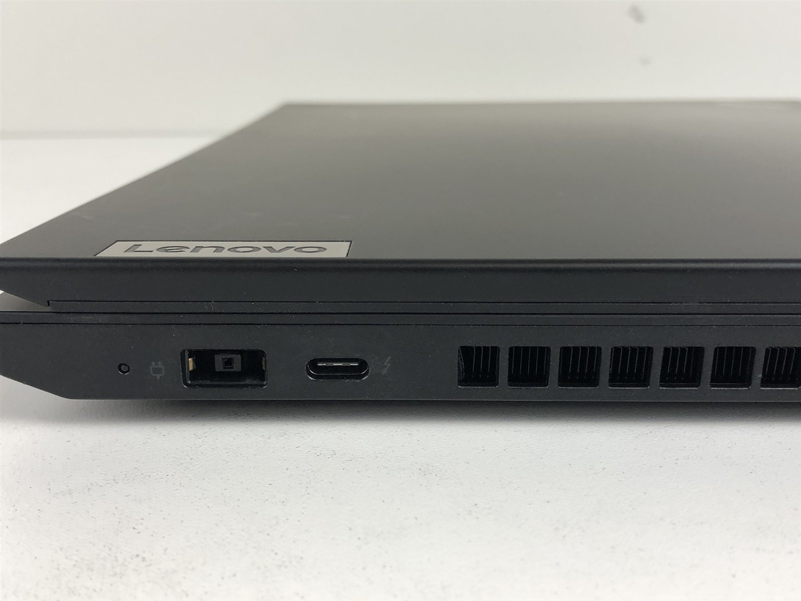 Lenovo ThinkPad T15p Gen 3: i7-12800H 2.4GHz – 64GB – 2TB – NVIDIA RTX 3050