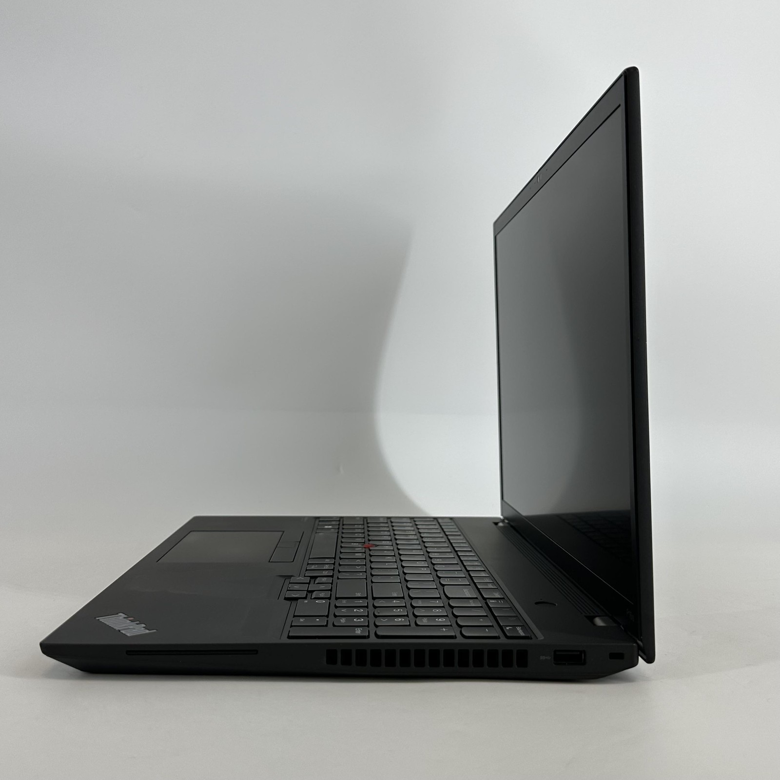 Lenovo ThinkPad P16s Gen 1 FHD+ TOUCH 2.1GHz i7-1260P 16GB 512GB SSD NVIDIA T550
