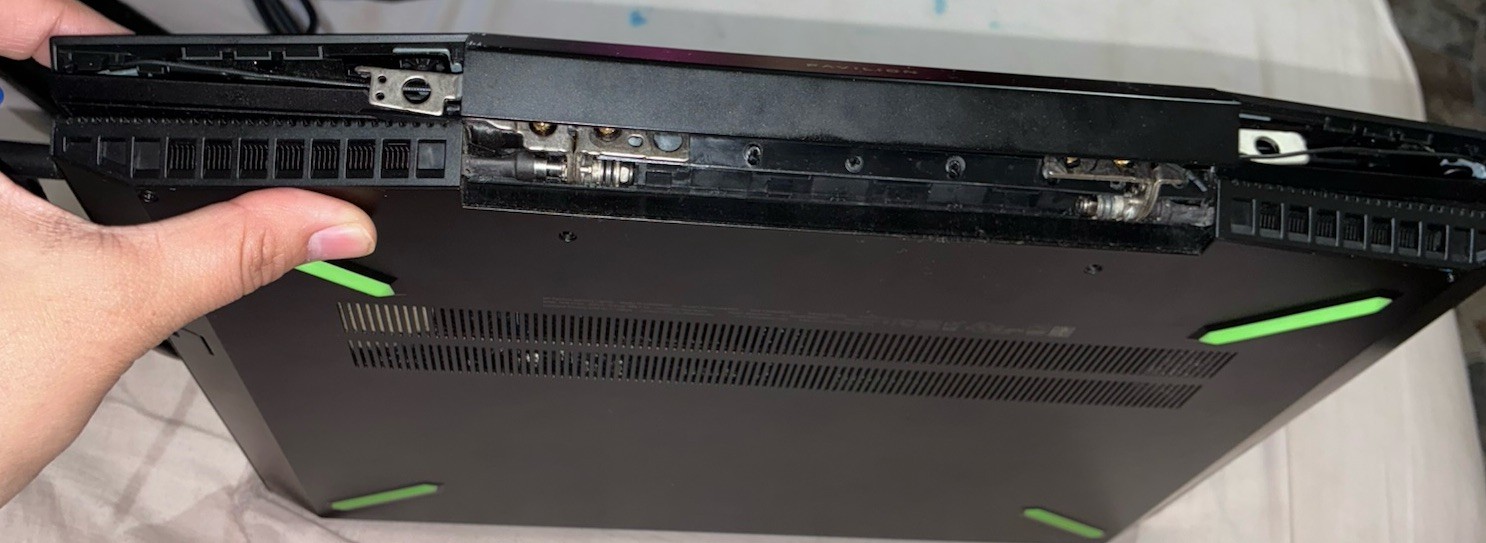 HP Pavilion Gaming 15 GTX 1050 Ti i5-8300H 8GB 1TB Works Needs Repair