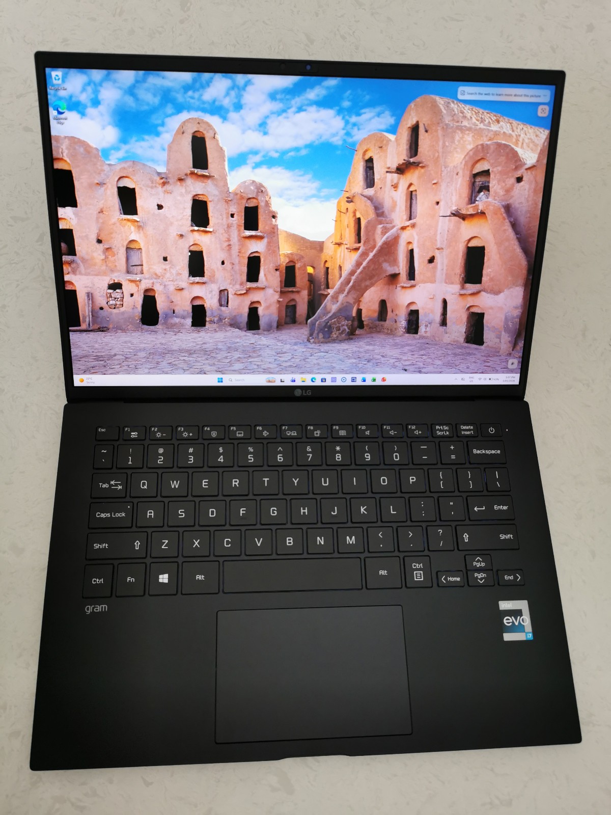 Unused LG Gram i7-1360P 16GB DDR5 512GB or 1-2TB SSD FHD+ 14″ Lightweight Laptop