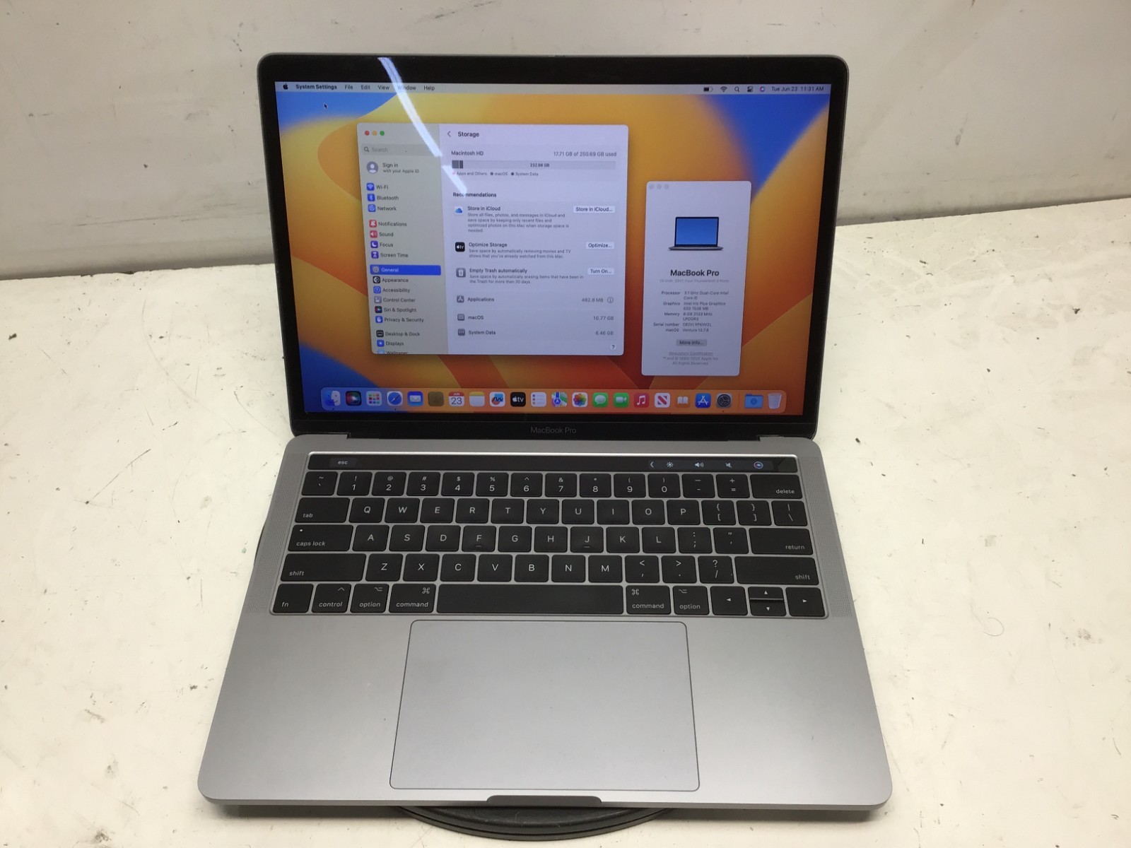 Apple MacBook Pro A1708 Intel Core i5 3.1GHz 8GB 250GB SSD MacOS Ventura