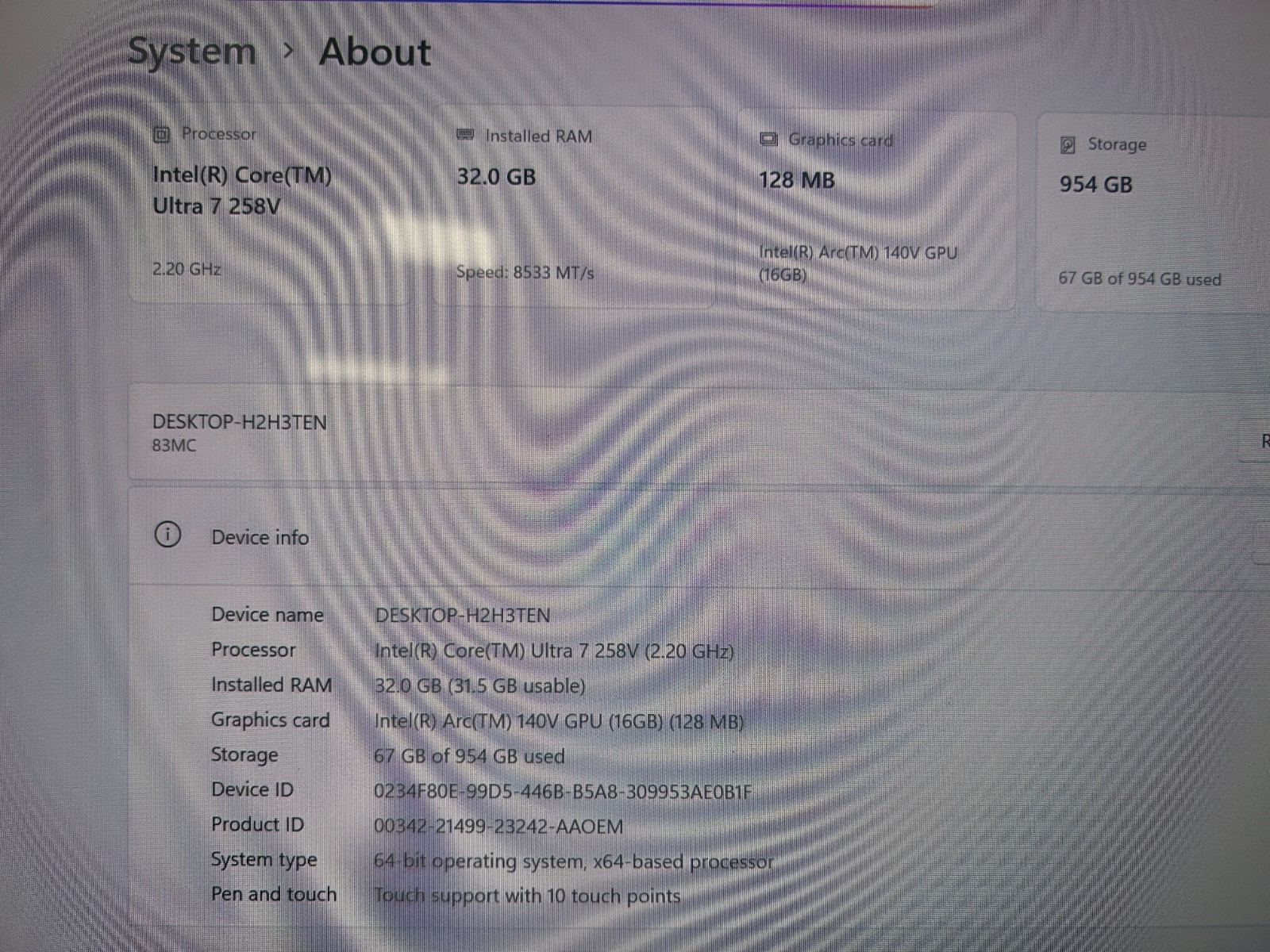 Lenovo Slim 7 14ILL10, Intel Core Ultra 7 258V, 2.20 GHz, 32 GB RAM, 1 TB NVMe
