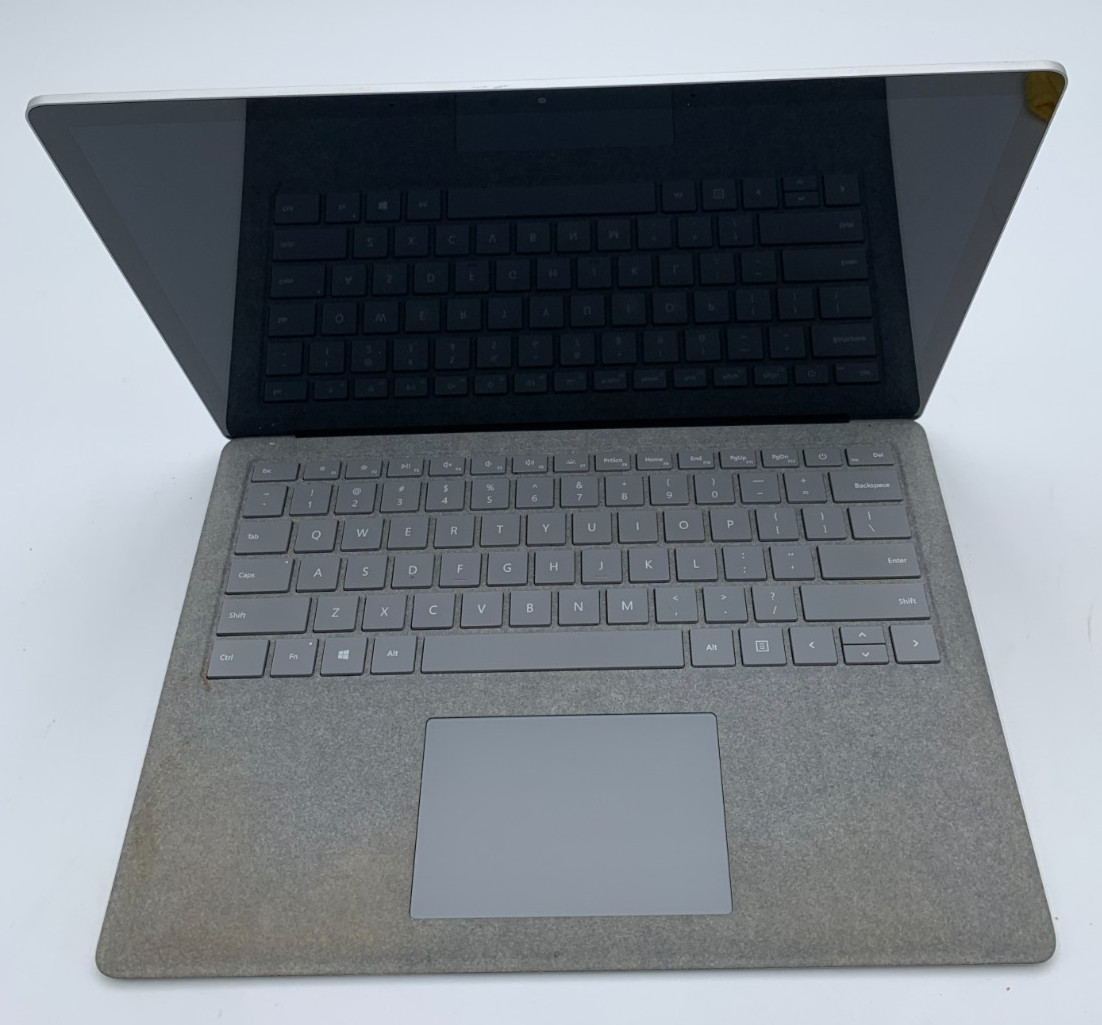 Microsoft Surface Laptop 2 1769 i5-8350U 1.7GHz 256GB SSD 8GB DDR3 Silver C/Dent