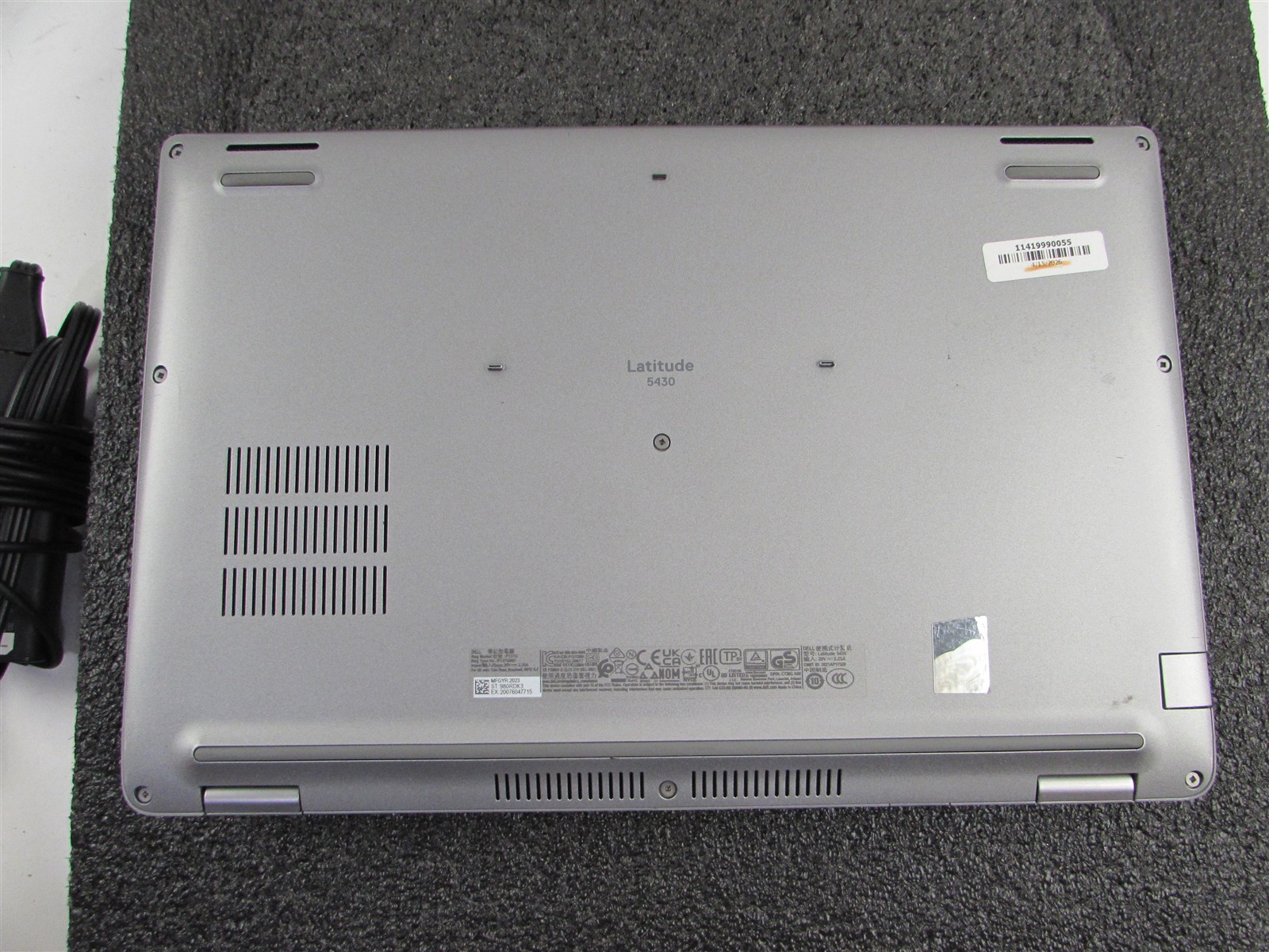 DELL LATITUDE 5430 1920X1080 FHD CORE I5-1245U 256GB SSD 16GB RAM NO O.S