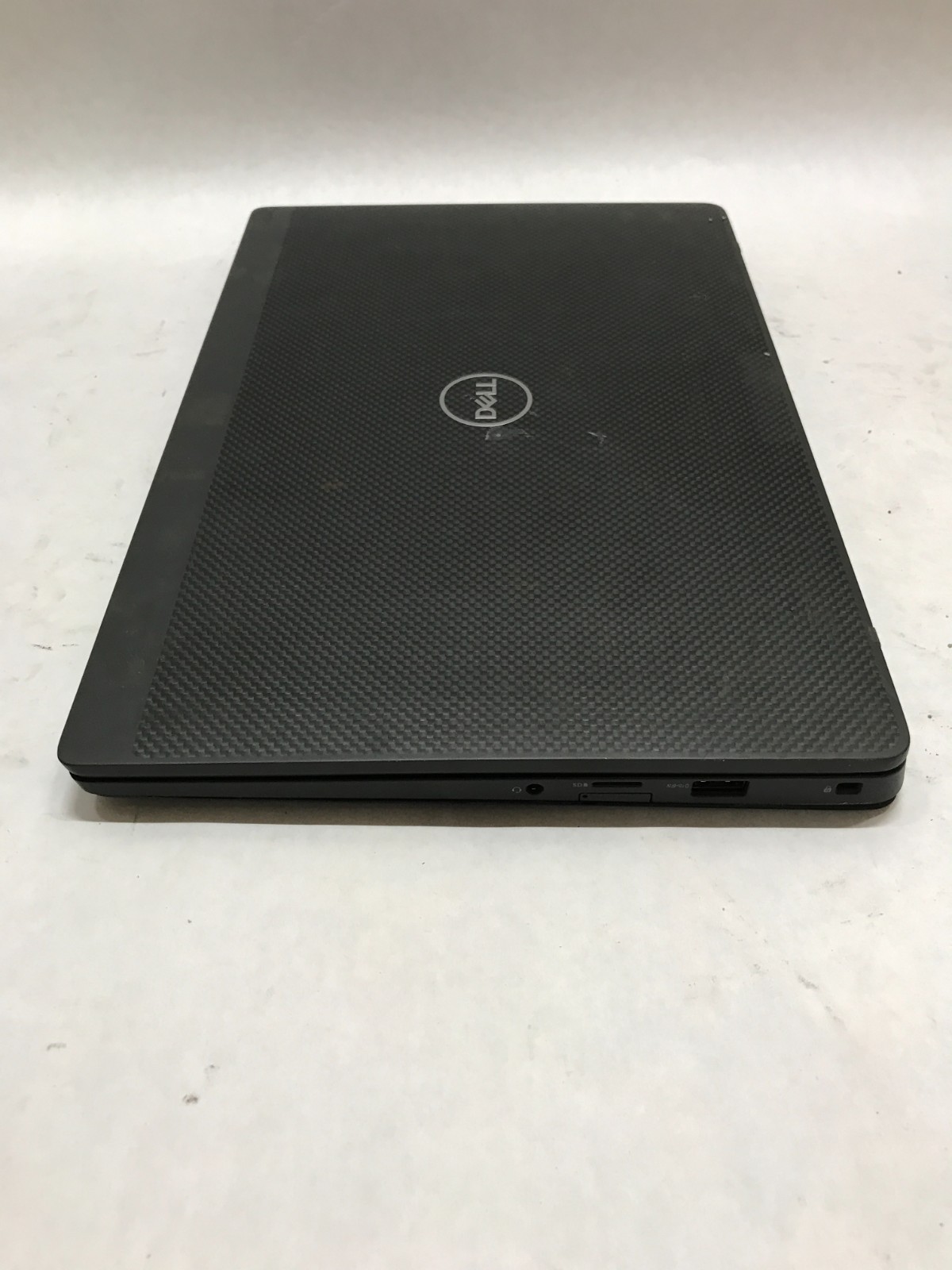 Dell Latitude 7300 13″ Intel Core i7 8GB RAM 256GB SSD Windows 10 C-Grade!! – DW