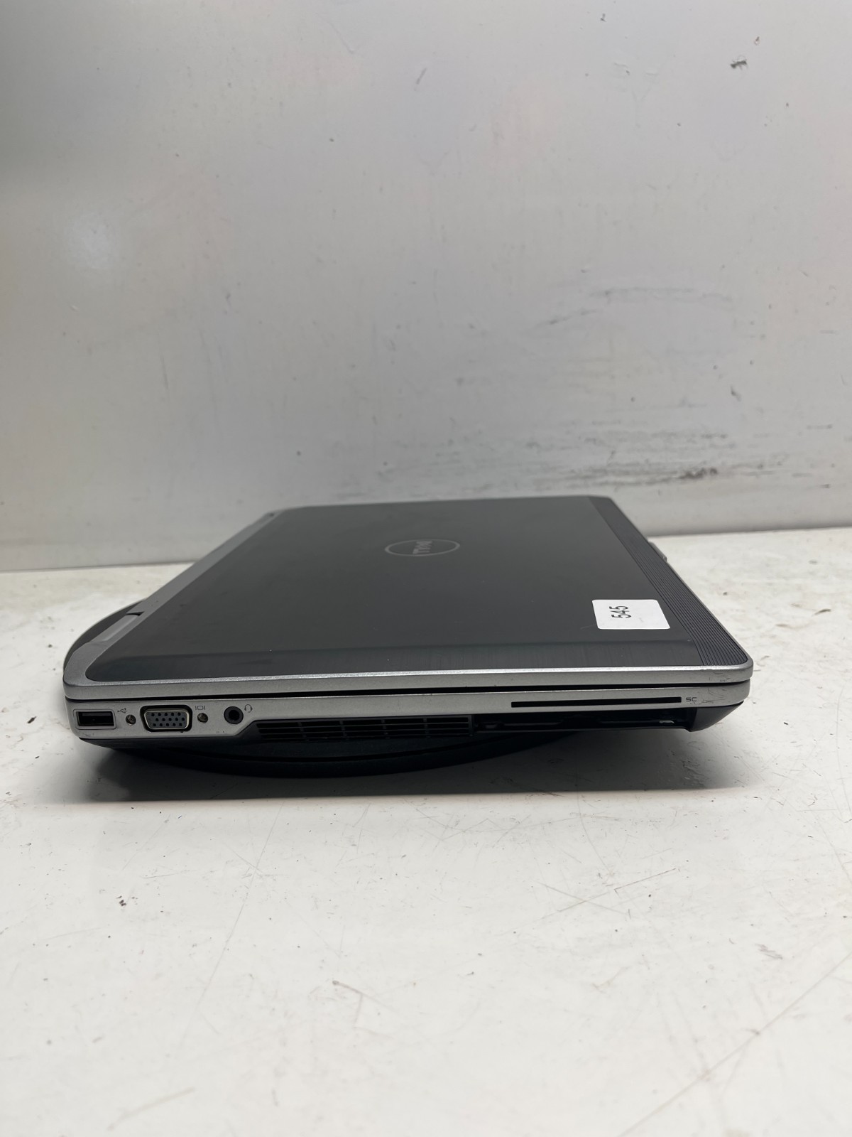 Dell Latitude E6420 Intel Core i5-2520M 2.50GHz 8GB NO HDD NO BATT