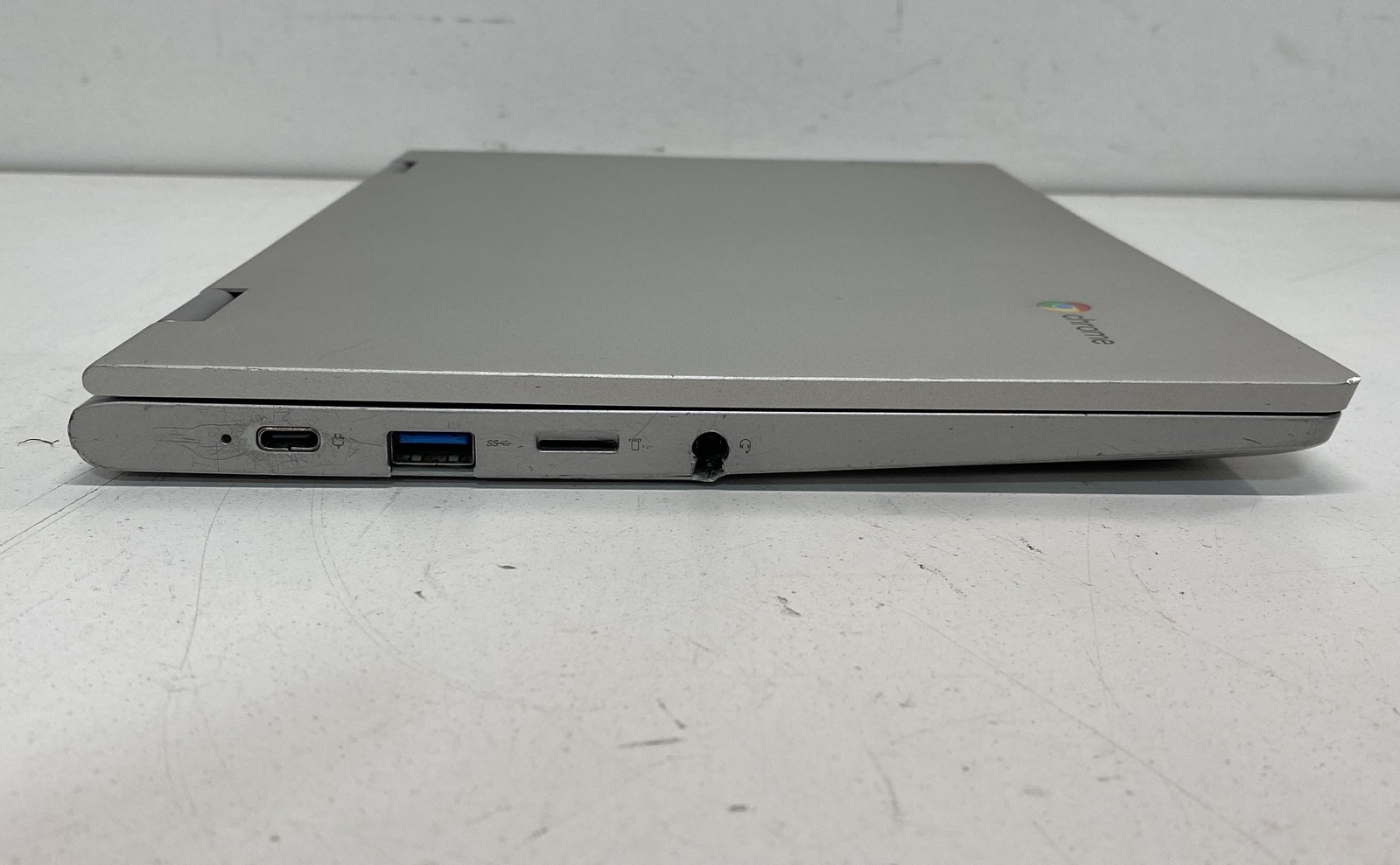Lenovo Chromebook C340-11 11.6″ Intel Laptop Platinum Grey No Sound Tested