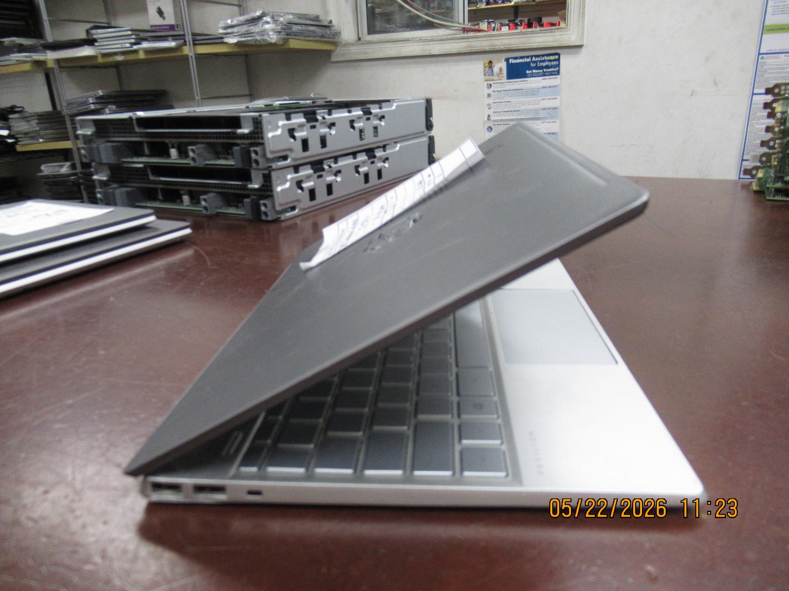HP Pavilion 13an0xxx 13.3″ i5 8265U 1.60GHZ 8GB 256GB M2SSD Laptop w/AC [NO OS]