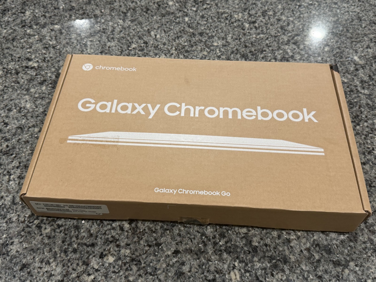 Samsung Galaxy Chromebook Go 14″ Celeron N4500 4GB RAM 32GB SSD Verizon LTE