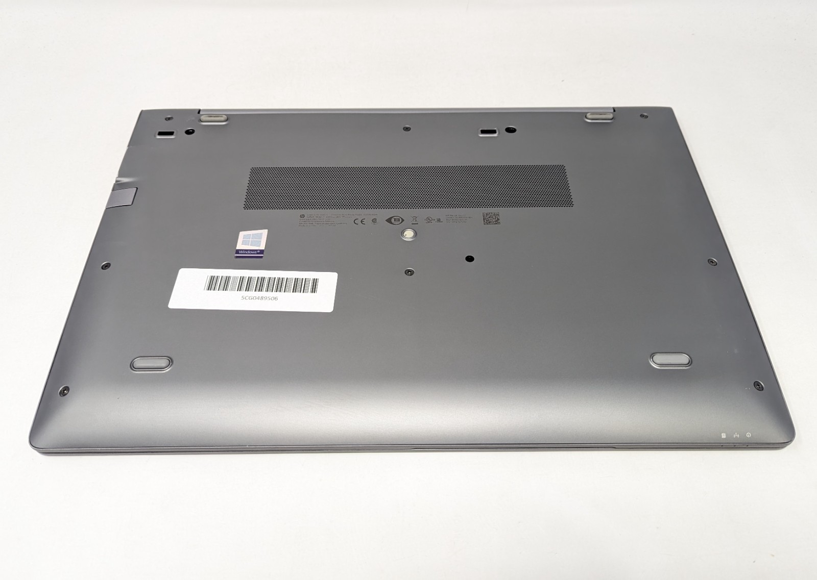 HP ZBook 15u G6 – Intel Core i7-8565U 1.79 GHz 8GB DDR4 RAM 128GB SSD No OS