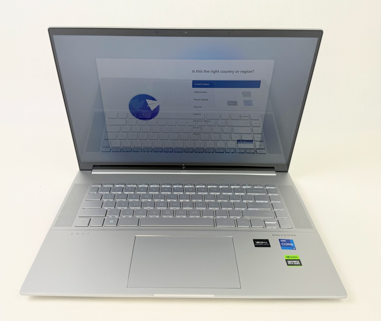 HP Envy 16-h1055cl 16″ 2560×1600 VRR Touch i9-13900H 32GB 2TB SSD RTX 4060 W11H