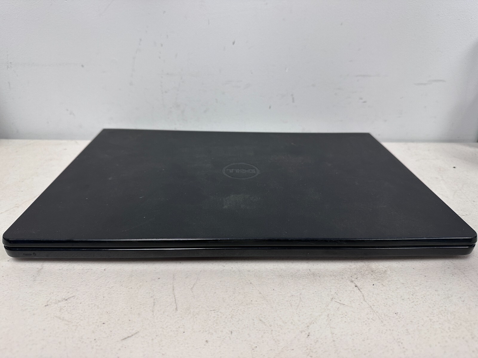 Dell Inspiron 5566 i5 7200 8GB RAM 256GB SSD NO AC #04