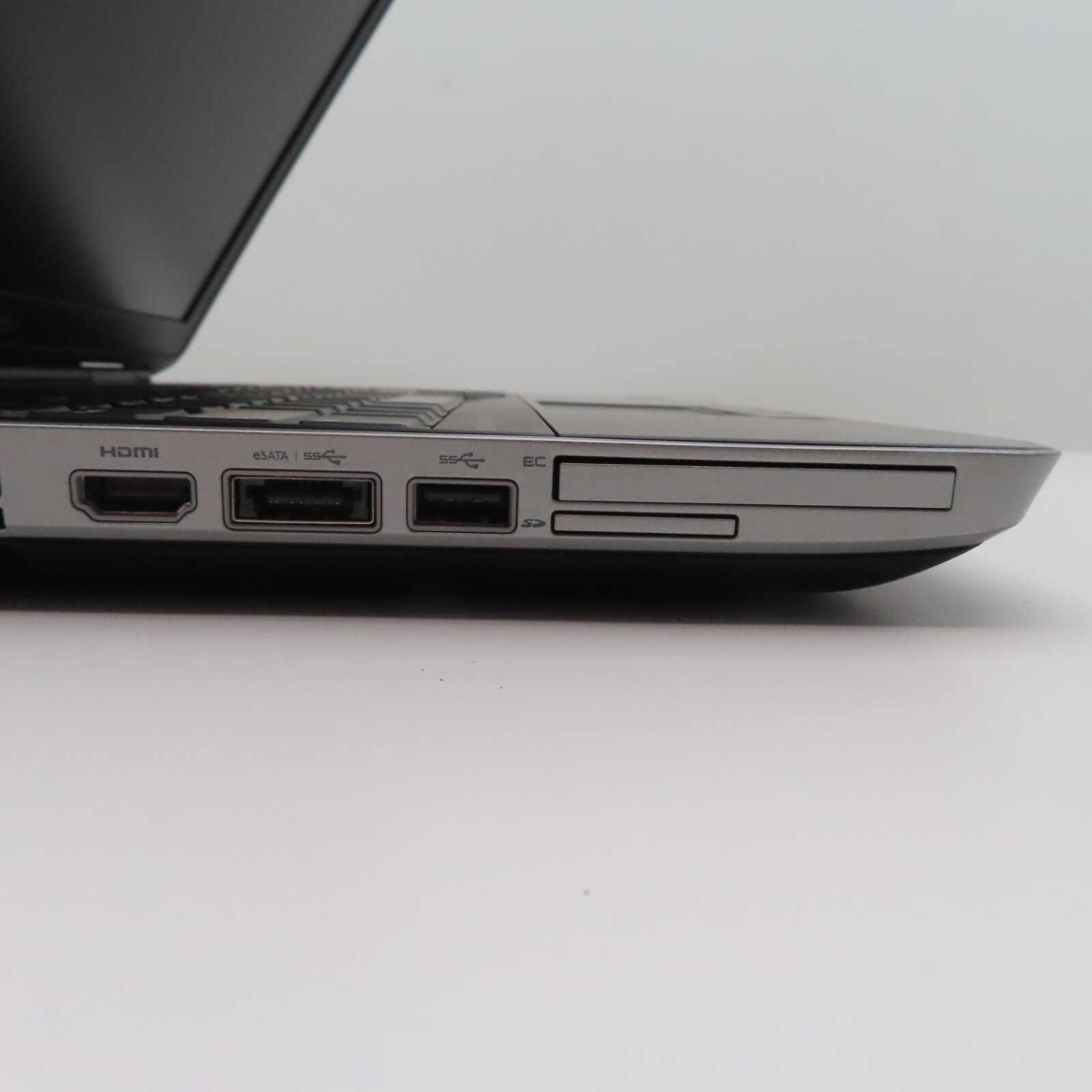 Dell Latitude E5530 Laptop Intel Core i3 15.6in 4GB Ram