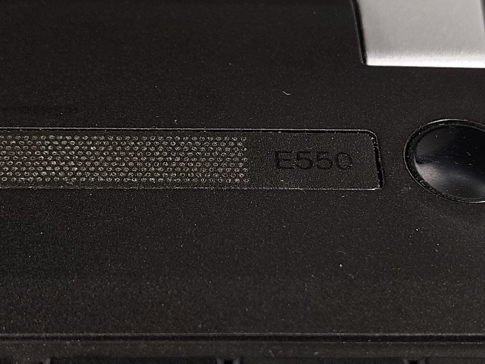 Lenovo ThinkPad E550 i7-5500U 8GB 128GB SSD AMD Radeon R7 M265 2GB GPU Win11 Pro