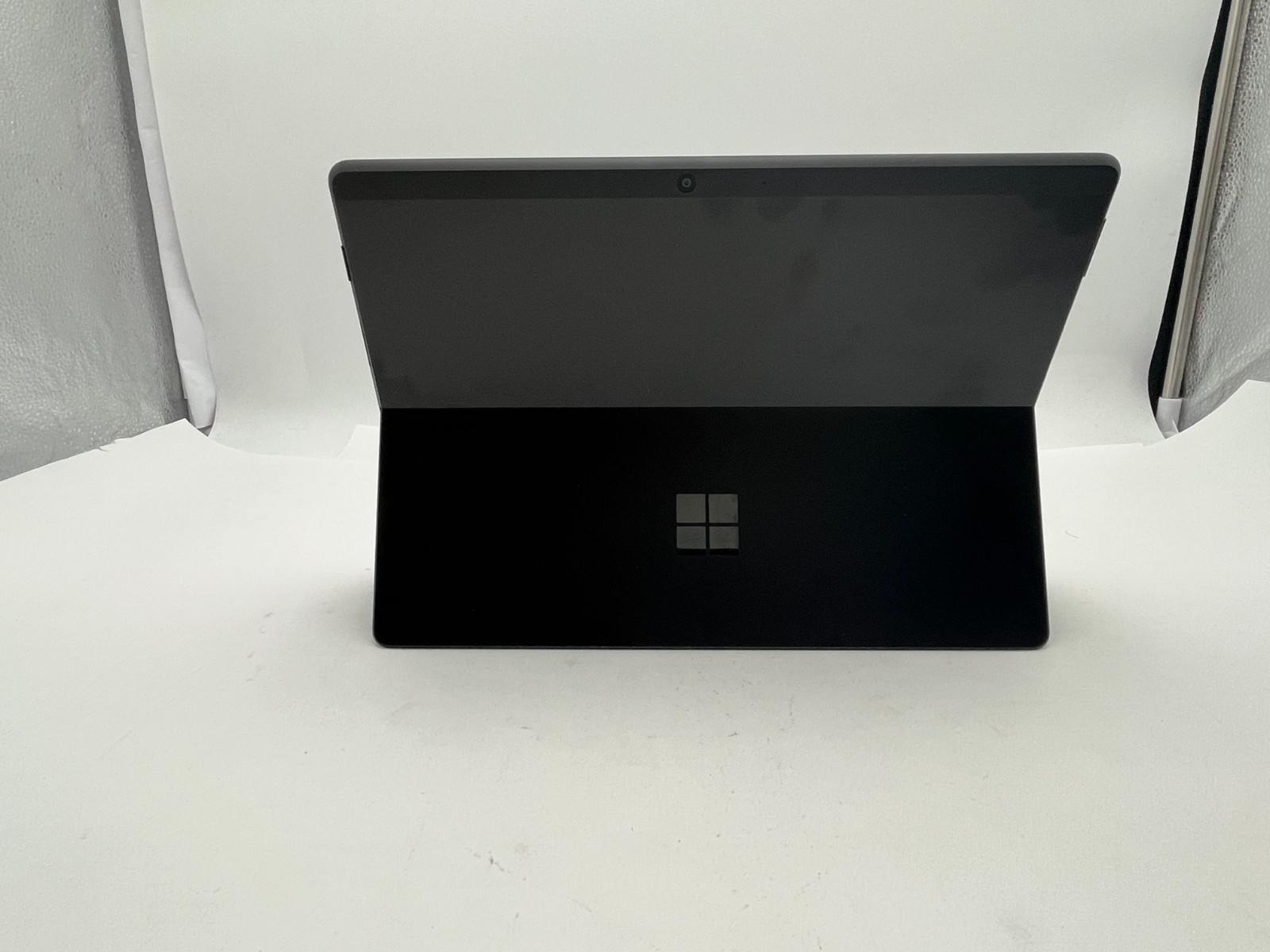 MICROSOFT SURFACE PRO X 13″ SQ1@3.0GHz 8GB RAM 256GB SSD WIN 11 PRO (A GRADE )