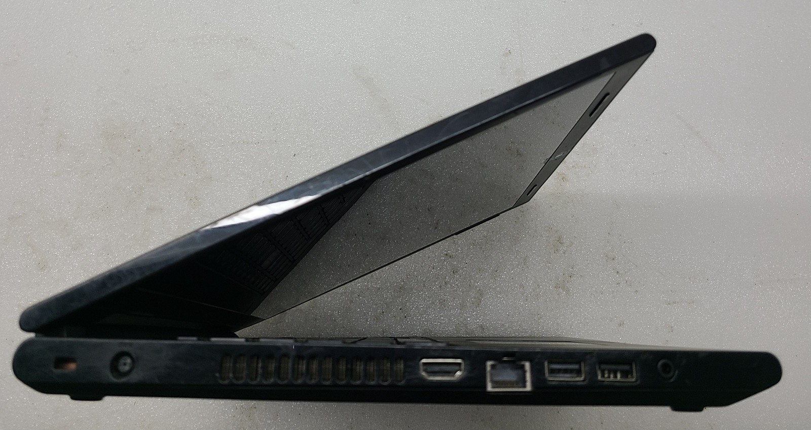 Dell Inspiron 15 3542 Laptop Intel Pentium 3558U 4GB RAM 500GB HDD No OS (FL)