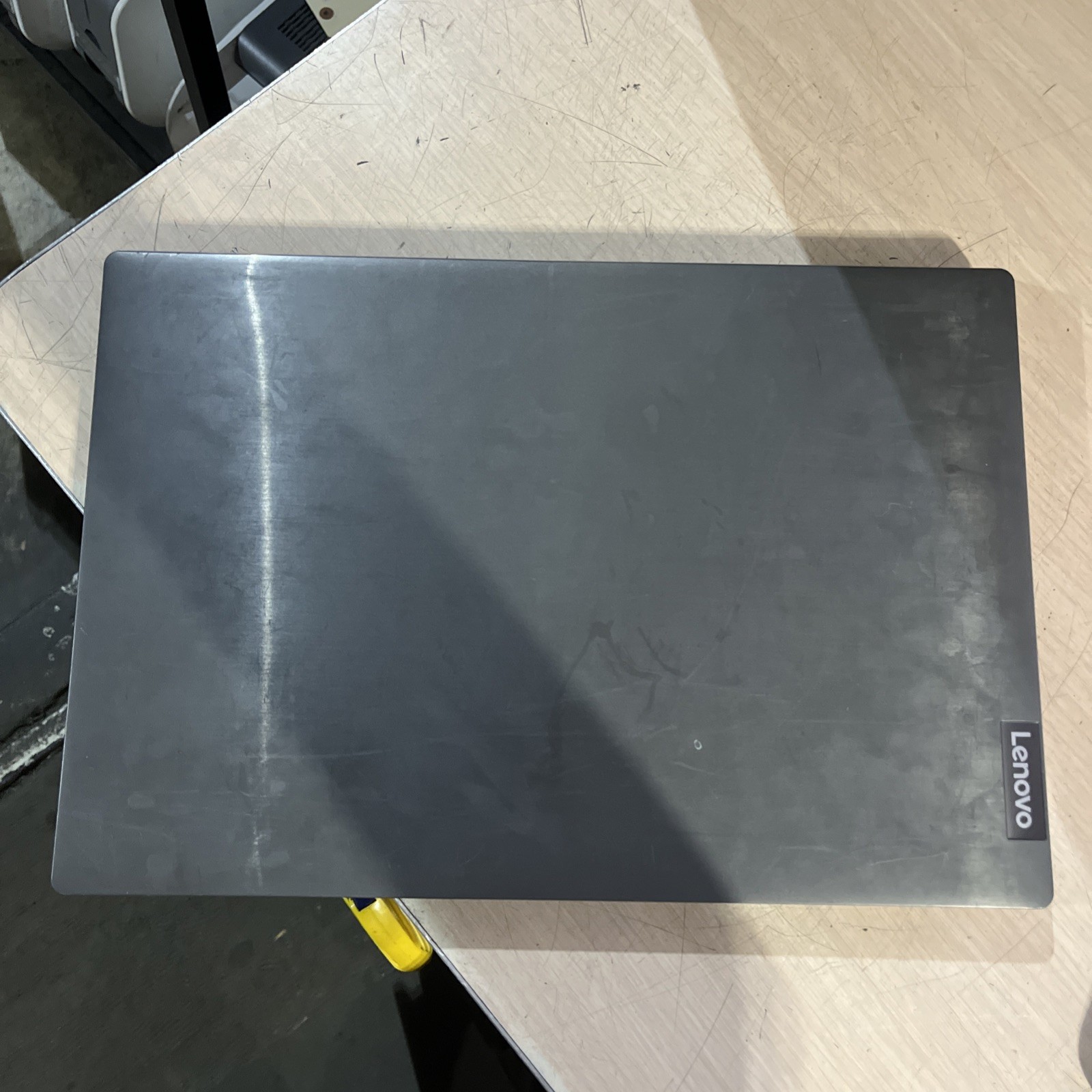 LENOVO V15-ADA AMD ATHLON GOLD 3150U 8GB RAM NO HD