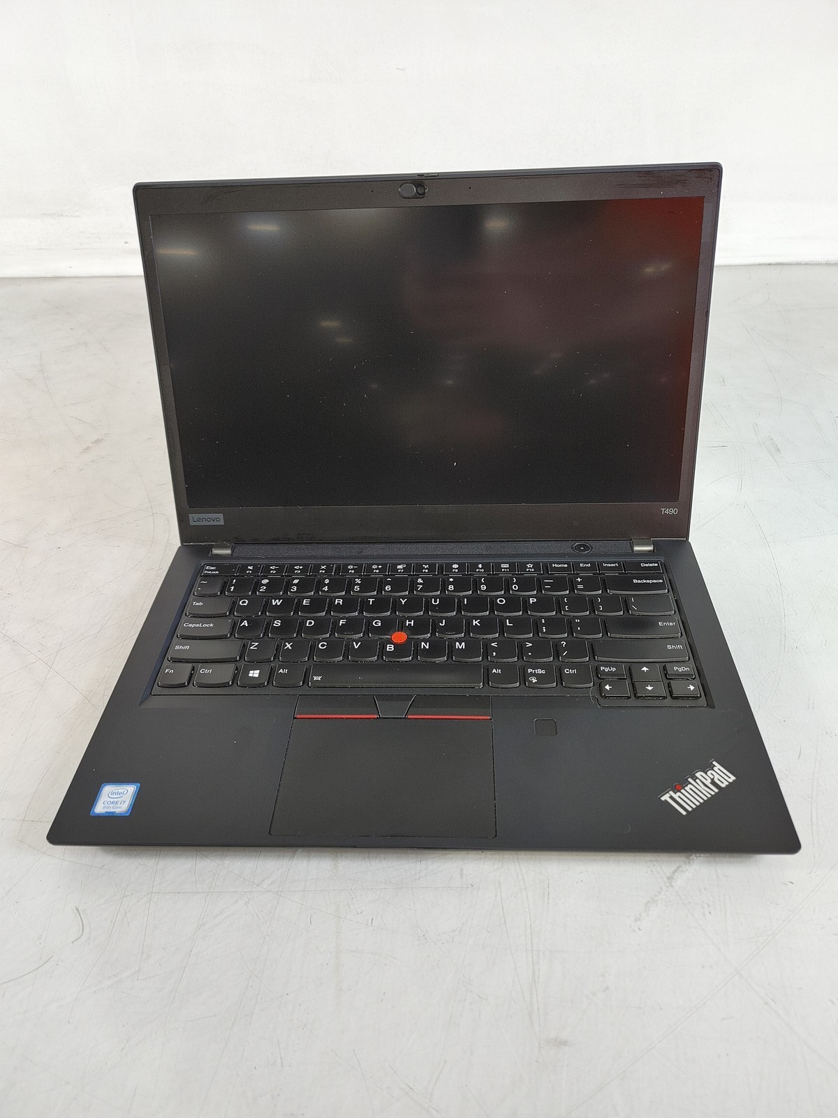 Lenovo ThinkPad T490 Core i7-8565U 1.80 GHz 16 GB DDR4 No HDD