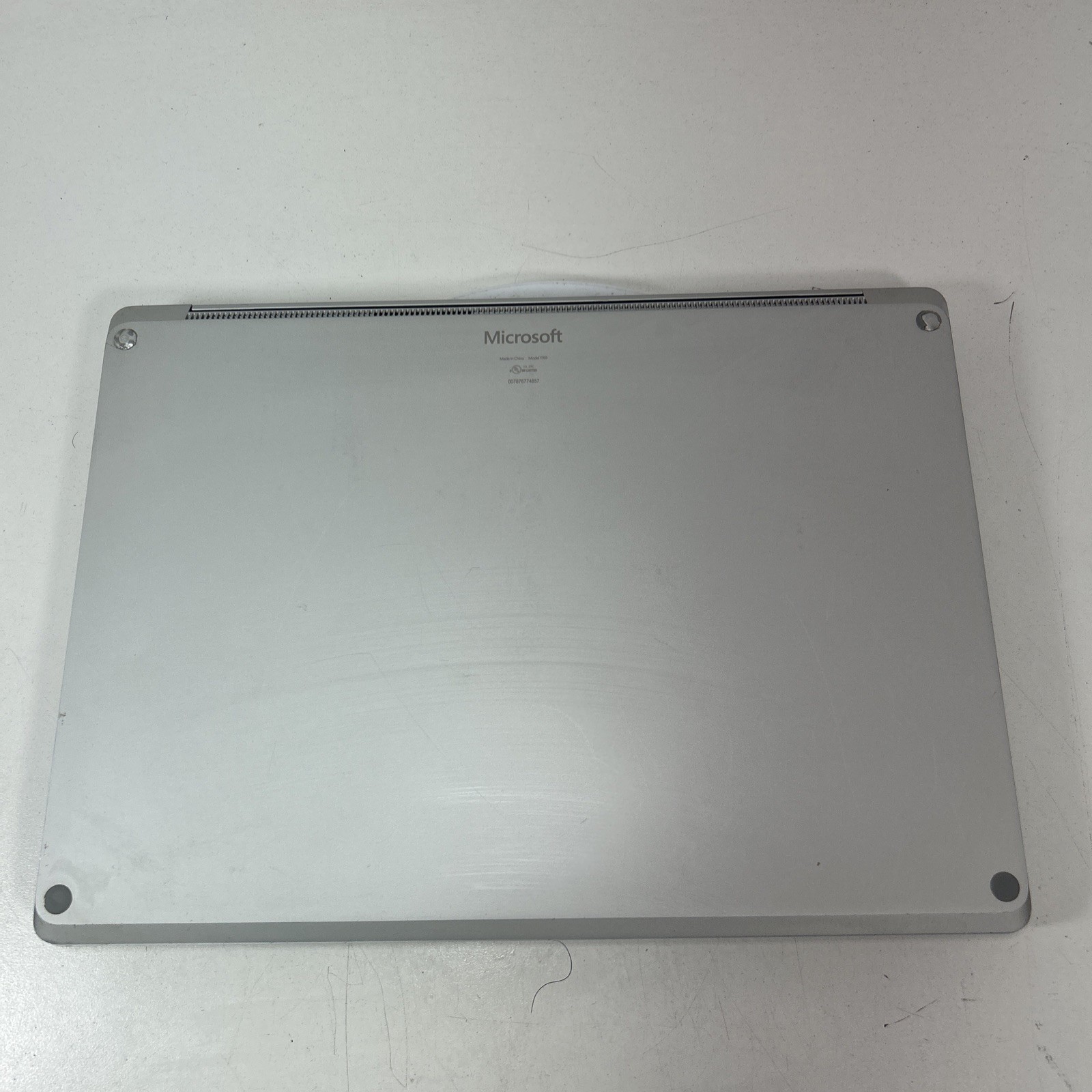 Microsoft Surface Laptop 1769 13.3” Touch i7-7660U 8GB RAM 500GB SSD W11P *Read