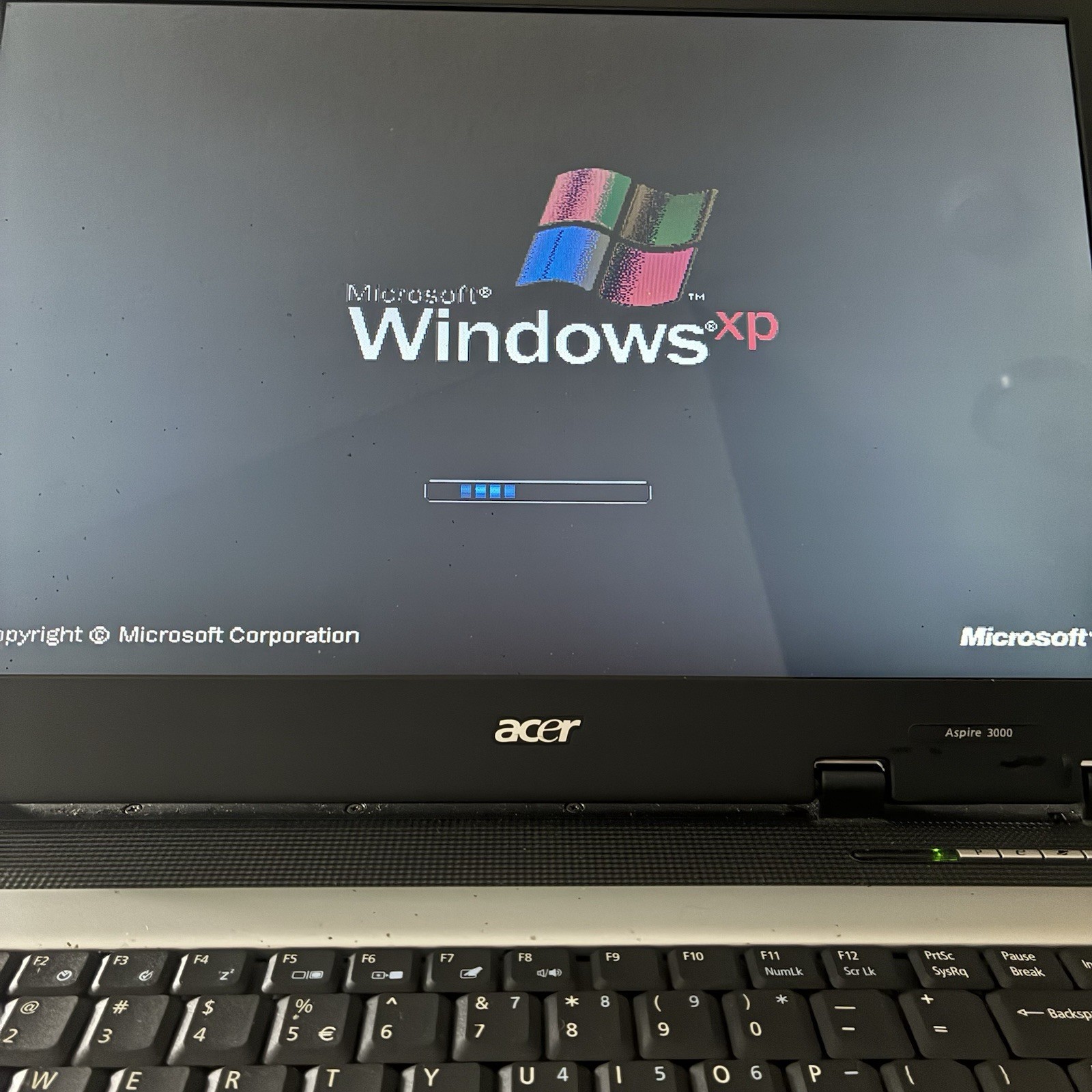 Acer Aspire 3003WLCi Laptop AMD Sempron 15.4” Win XP 60GB Working Batt Restored