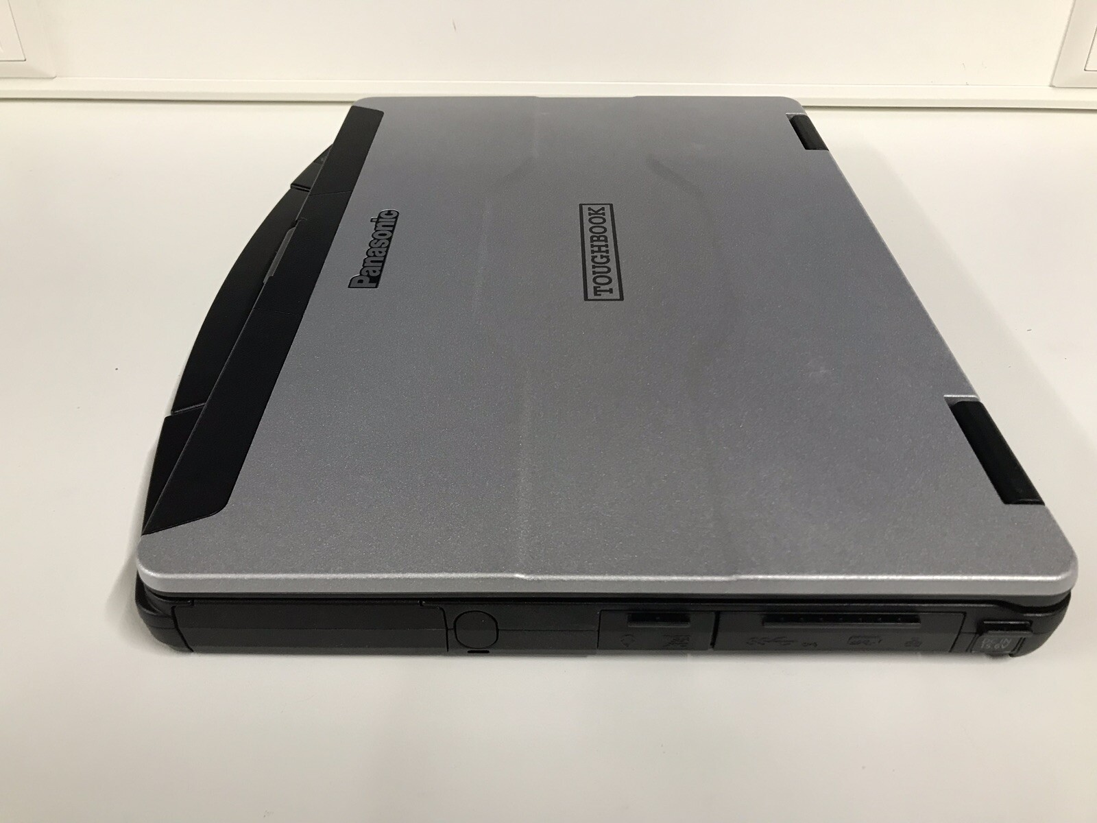 Panasonic FZ-55 MK1,Intel Core i5-8365,4,1GHz,8GB,256GB SSD,Win 10 Pro,DEMO