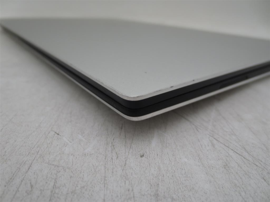 Dell XPS 13 9380 Intel Core i5-8265U 1.6GHz 8GB RAM 256GB SSD 13.3″ FHD