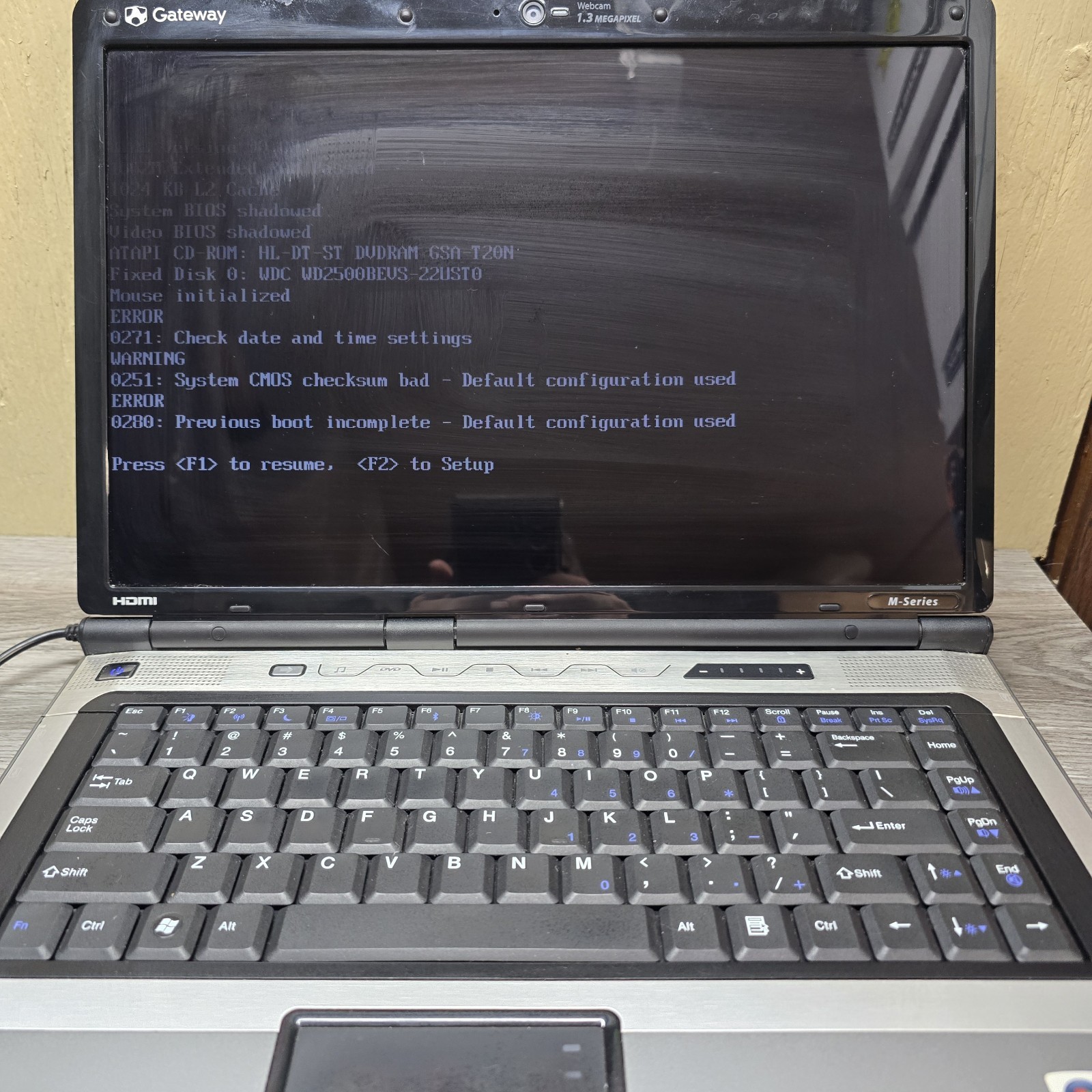 Gateway M-1615 Laptop AMD Turion 64 X2 TL-56 1.80GHz 2GB RAM 250GB HDD
