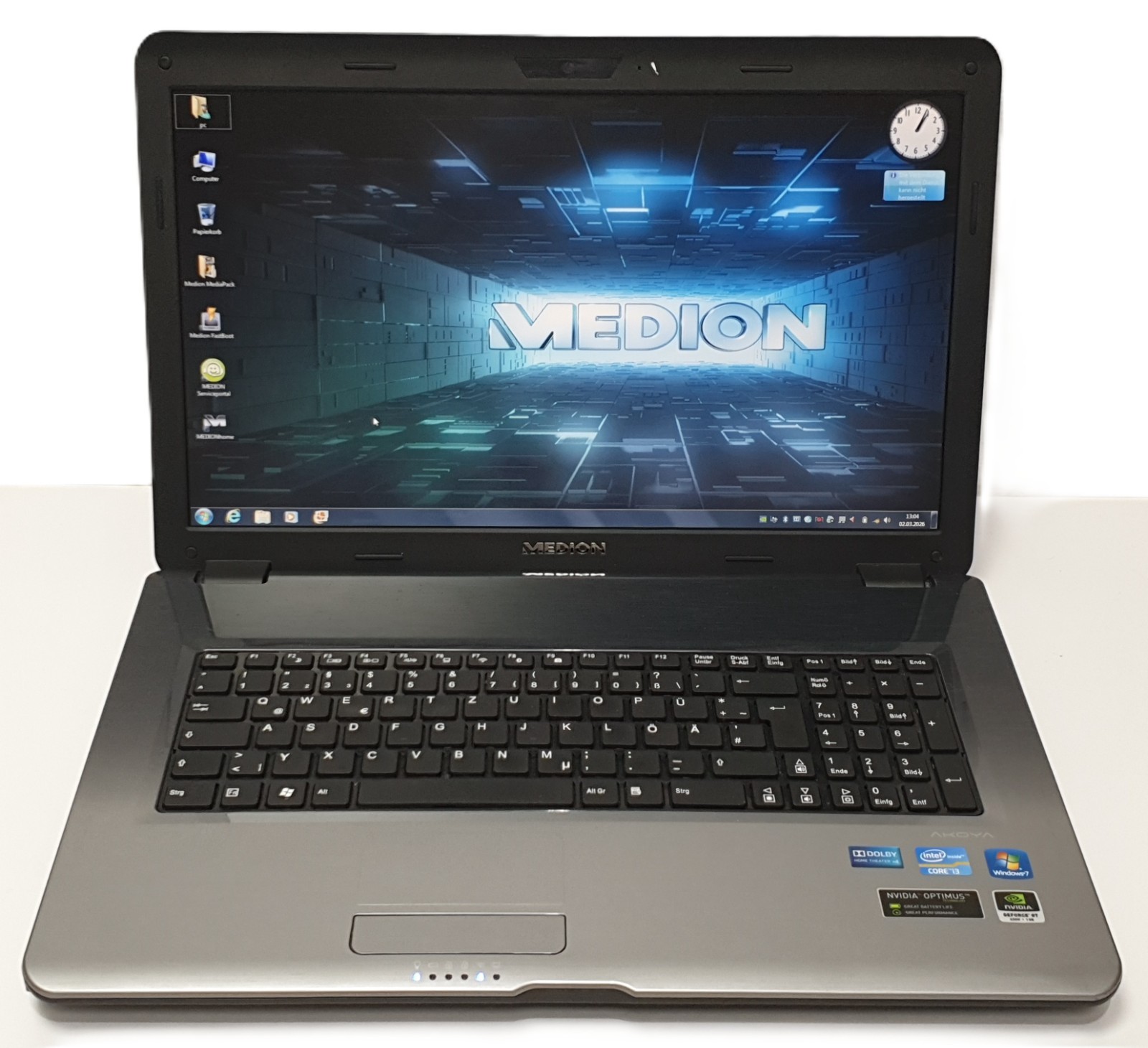 Medion Akoya E7624 i3-2350M 2.30GHz 500GB 8GB Laptop Windows 7 17.3″ GT 620M 1GB