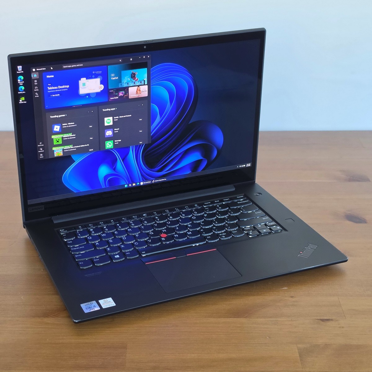 Lenovo ThinkPad P1 Gen 3 i9-10885H 16GB 15″ 4K HDR 3840×2160 OLED NVIDIA T2000