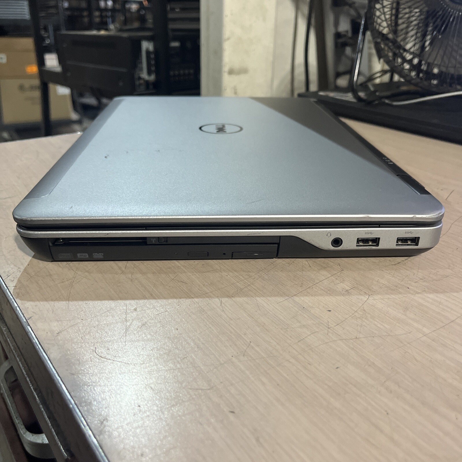 DELL PRECISION M2800 INTEL CORE I5-4210M 2.60GHZ 8GB RAM NO HD