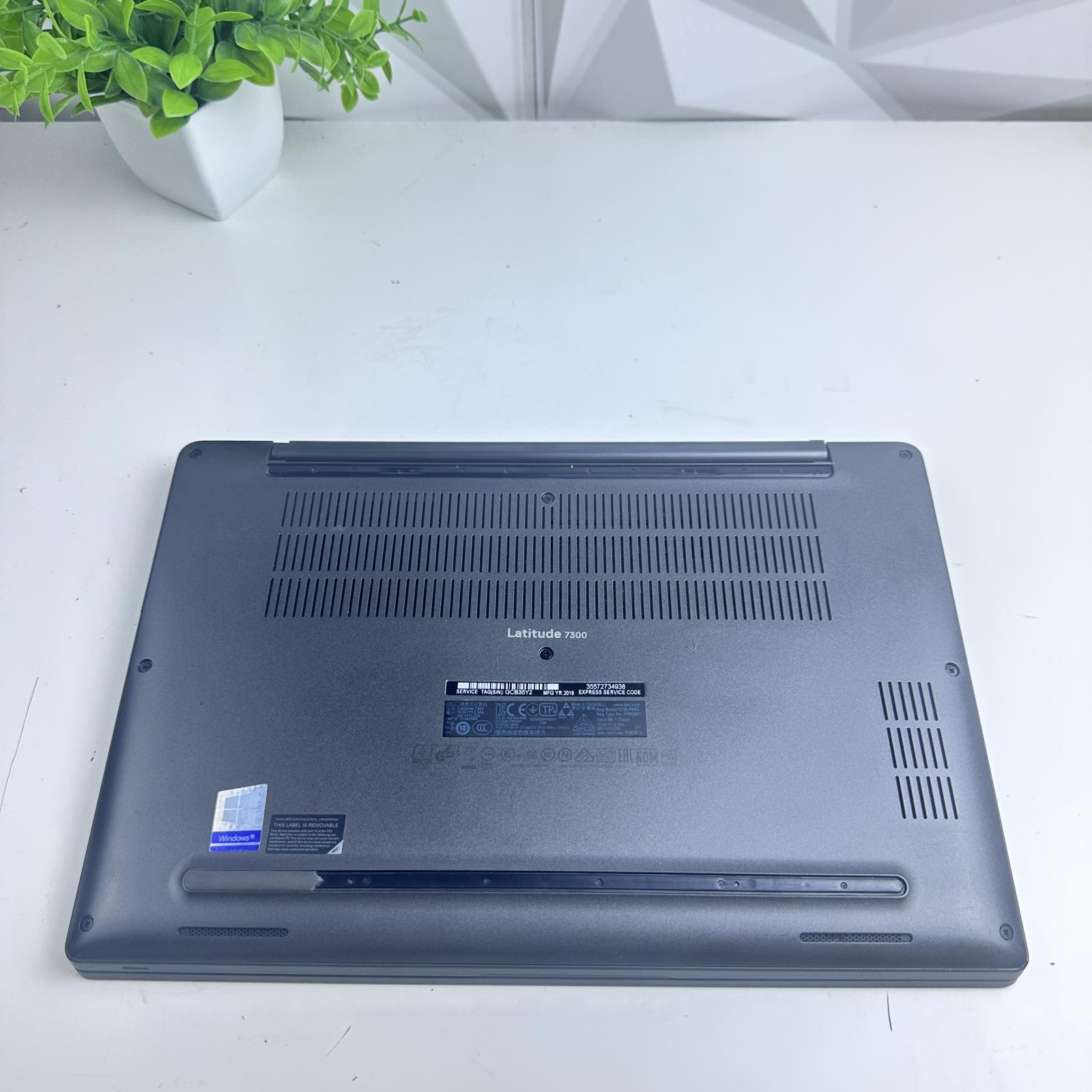 Dell Latitude 7300 Laptop, 13.3″ FHD, i7-8665U, 16GB, 256GB SSD