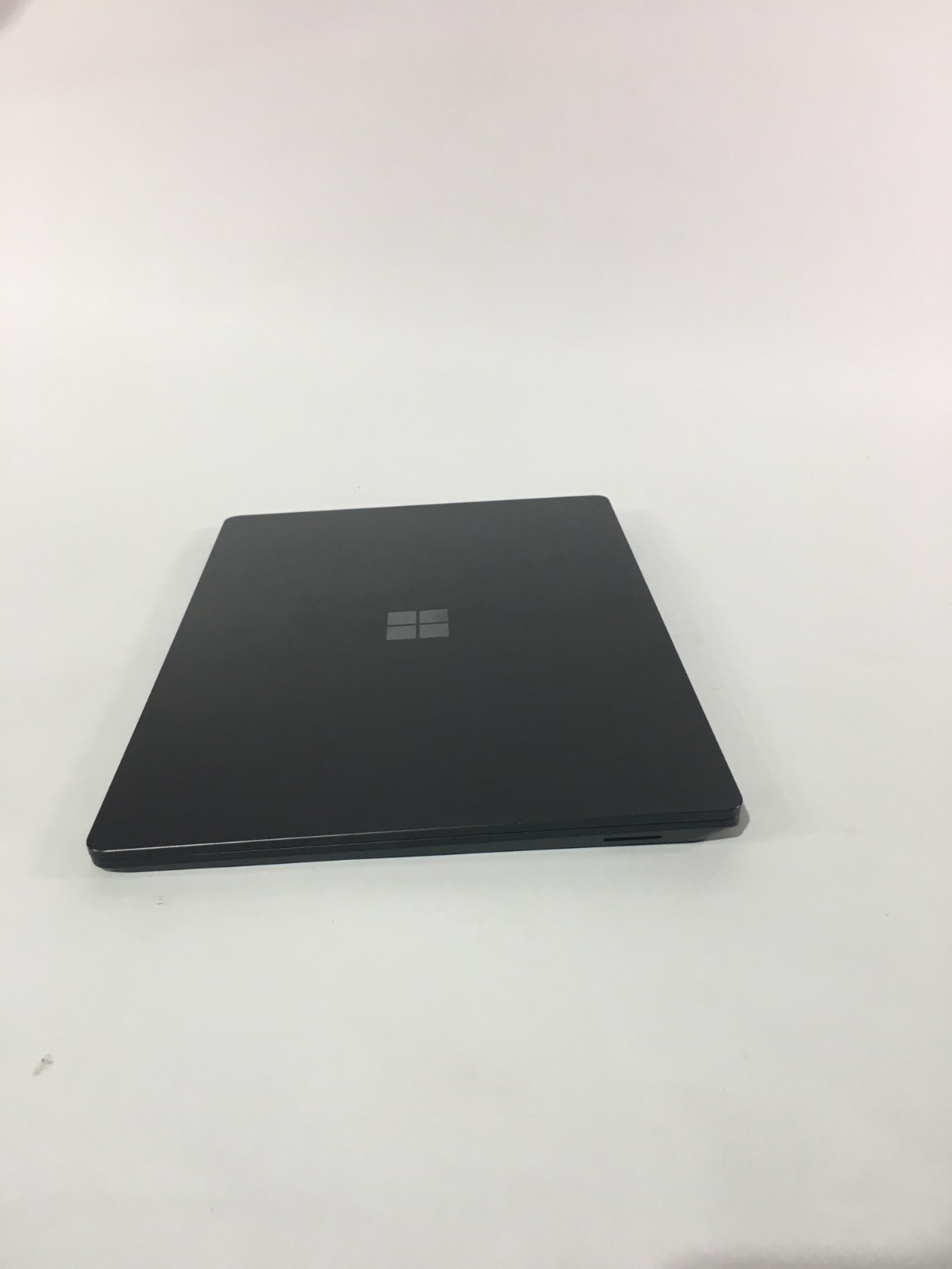 Microsoft Surface Laptop 4 1951 13.5″ i5-1145G7 16GB 256GB SSD Win11 Pro