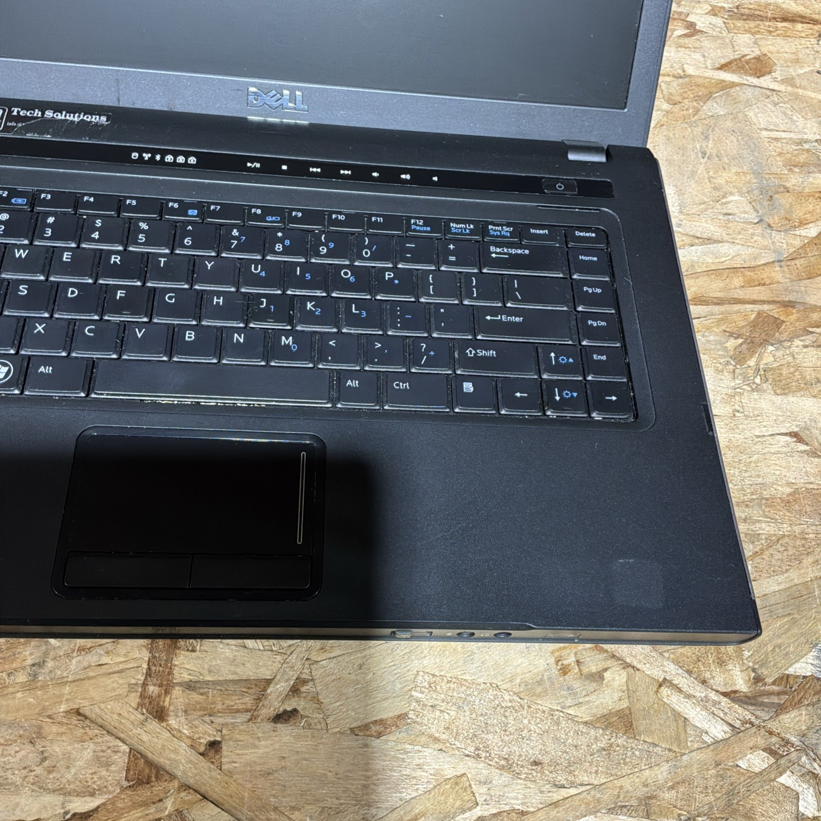 Dell Vostro 3500 Intel Core i3 360M 15″ 4GB RAM 250GB HDD-BOOTS BIOS C275