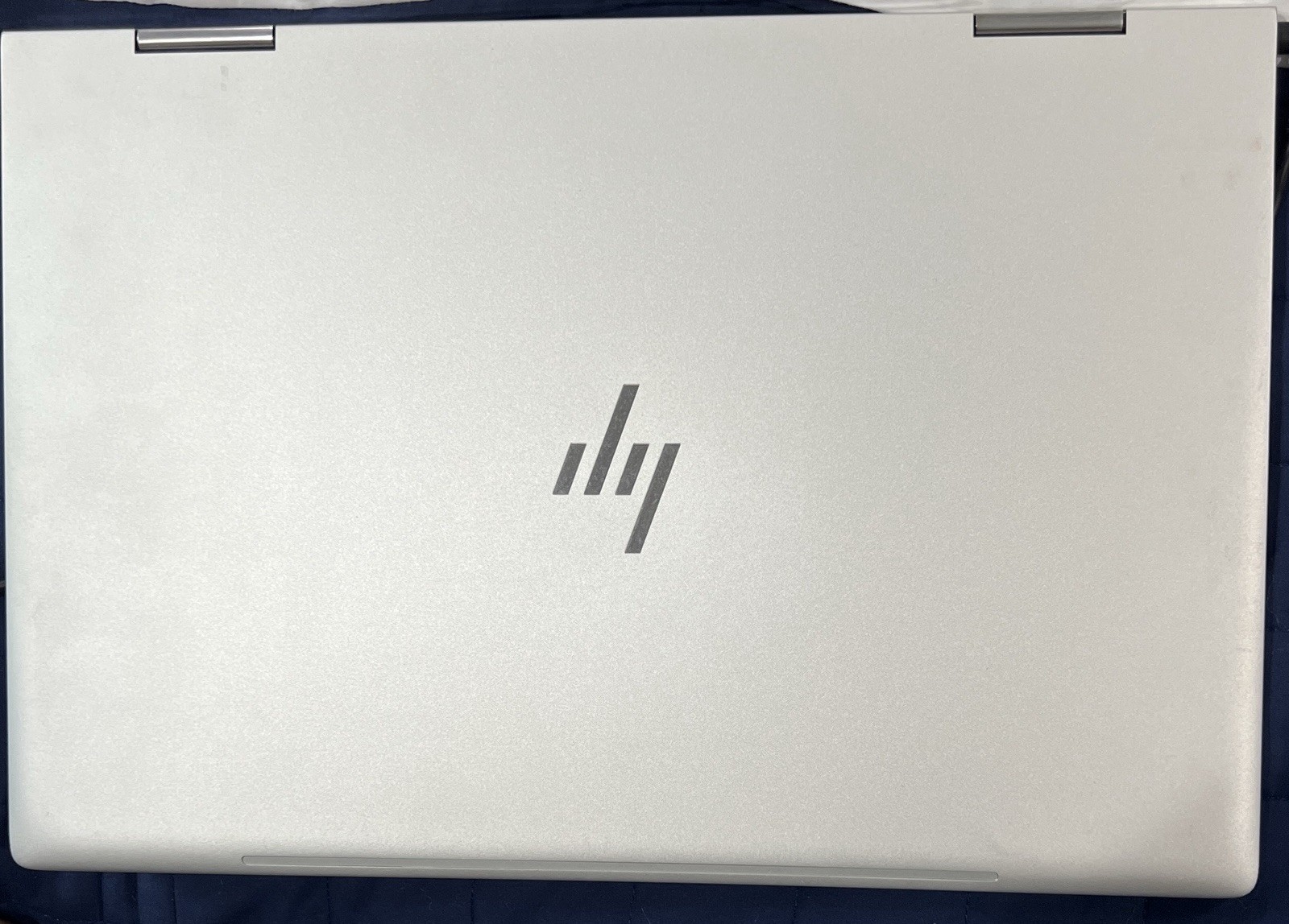 HP ENVY x360 15.6” (477GB SSD Intel Core i7-7500U 12GB RAM) 2-In-1 Touch Laptop