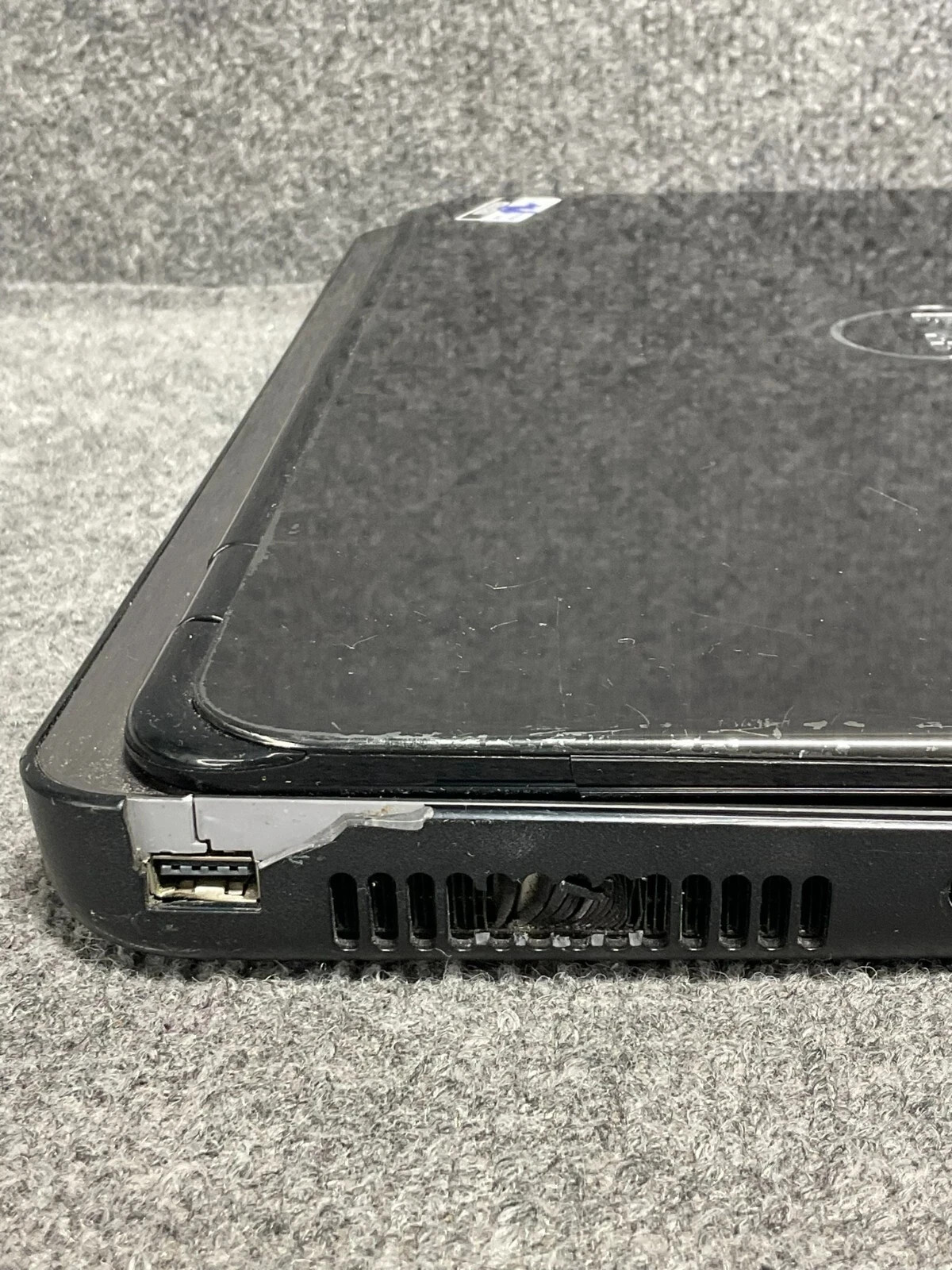 Dell Inspiron N5010 15 inch Laptop Intel Core i3-380M 4GB RAM Memory