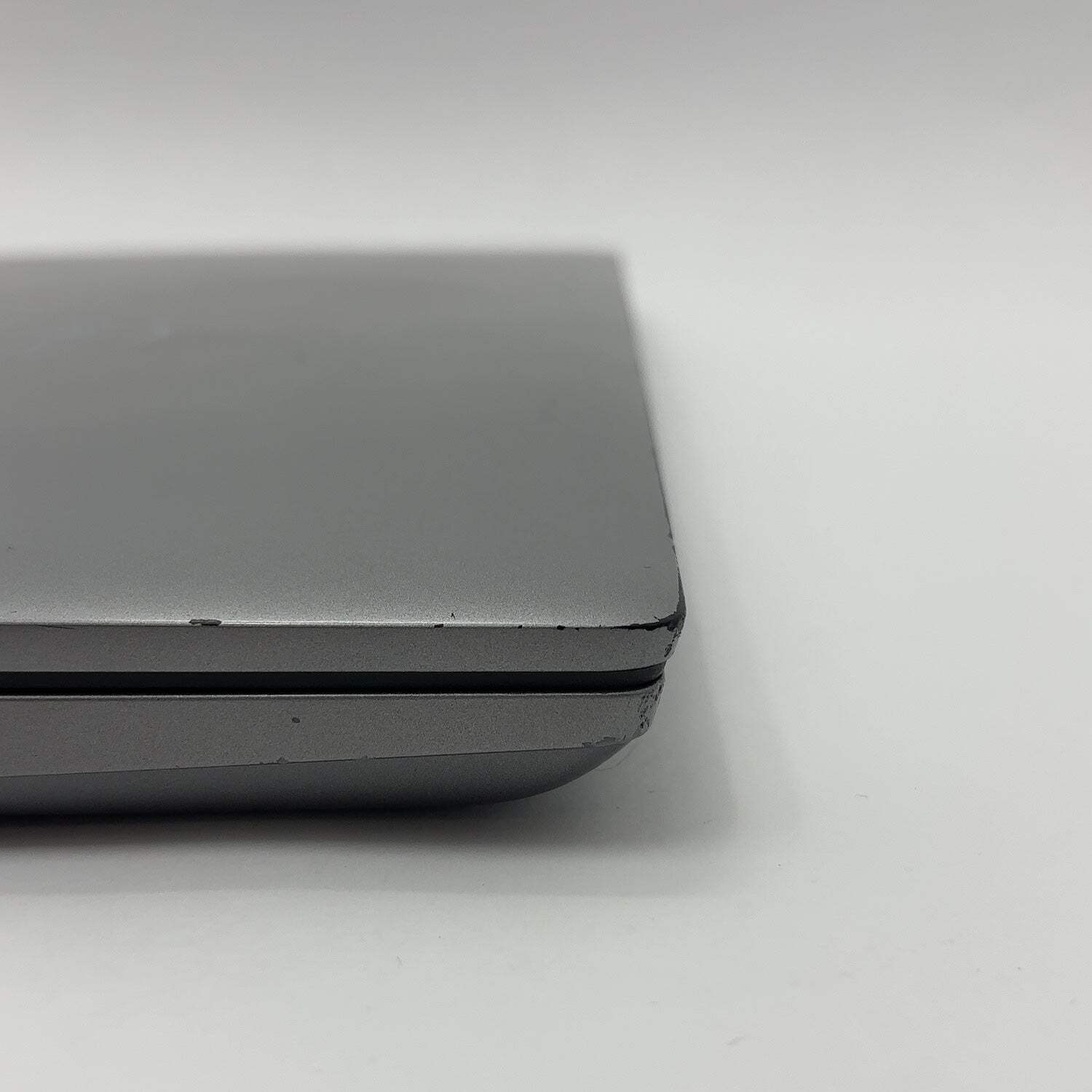 Dell Precision 3571 15.6″ i7-12700H 2.3GHz 16GB RAM 512GB SSD Quadro T600