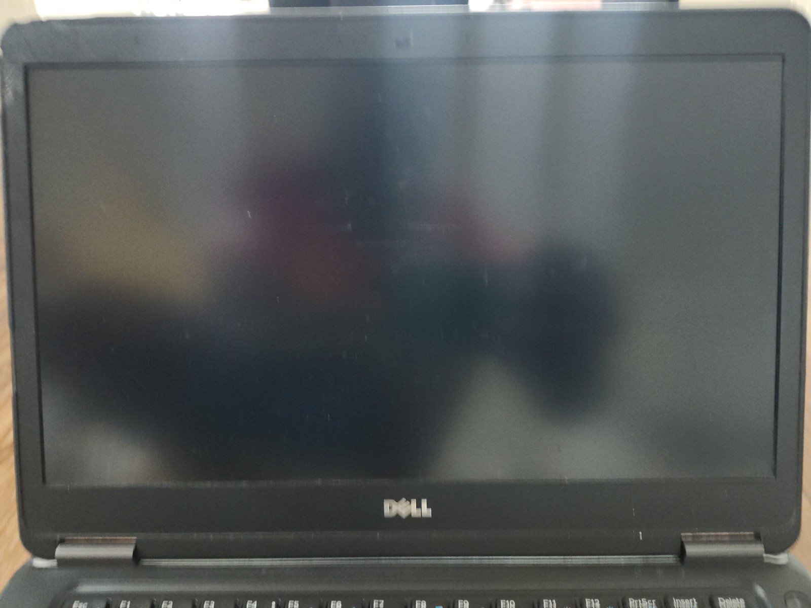 Dell Latitude E7450 14″ Intel i5-5300U 16 GB Case DMG No SSD BATT 69%