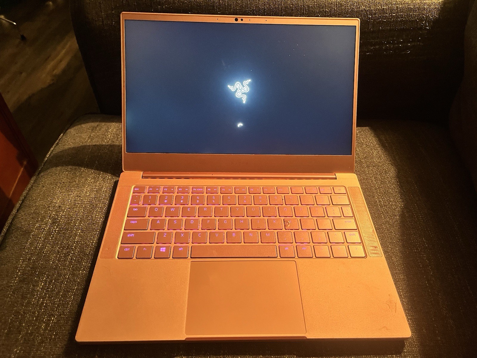 Razer Blade Stealth 13 Pink i7 16GB 256GB SSD 13.3in FHD Win 11