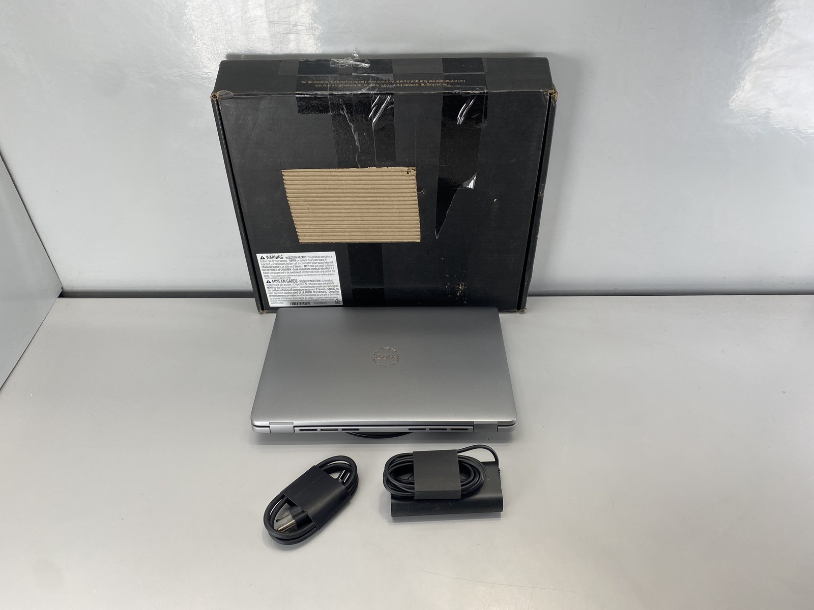 Dell Laptop Latitude 5450 14″ Intel Core Ultra 5 125U 512GB – Gray