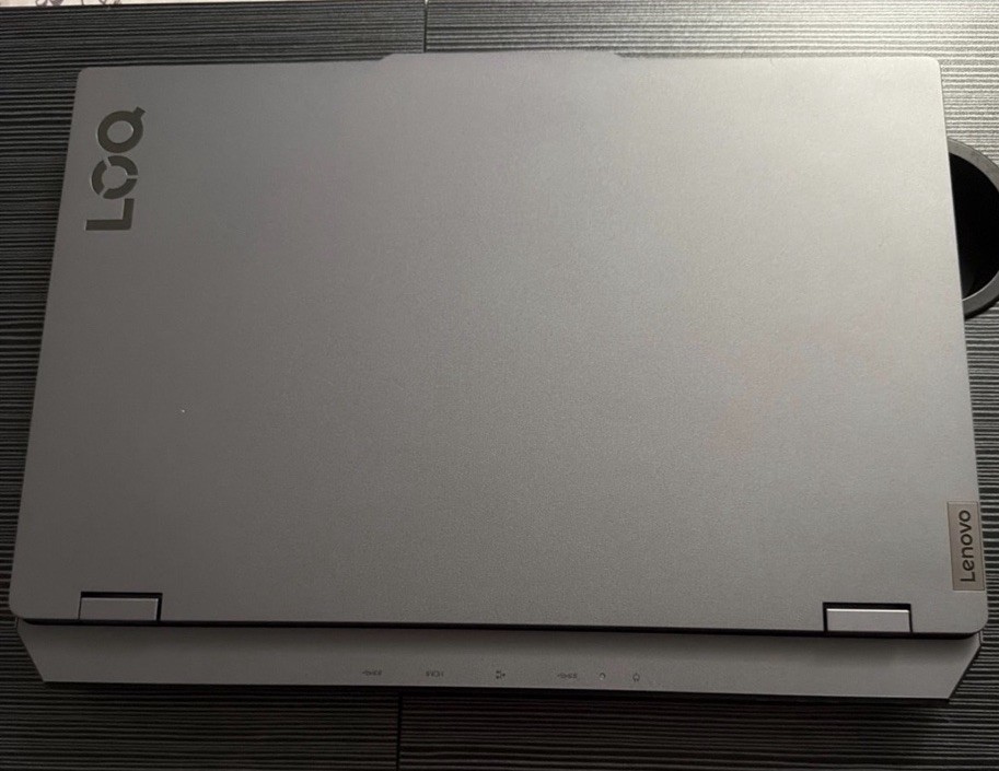 Lenovo LOQ 15IAX9 15.6″ Gaming i5-12450HX 32GB 954GB SSD RTX