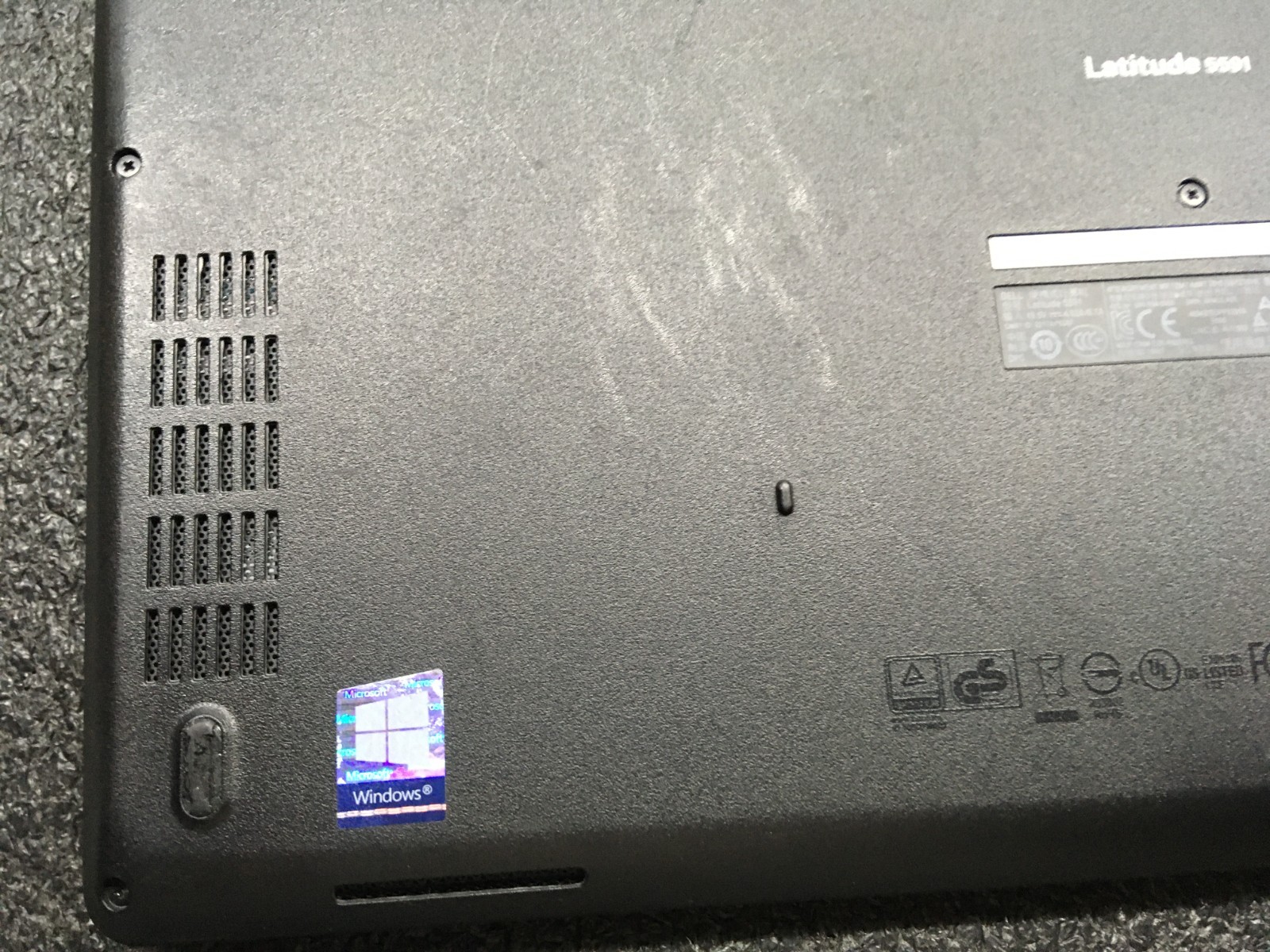 Lot of 2 Dell Latitude 5591 i7-8850H 2.60 GHz 16Gb Ram 512Gb SSD