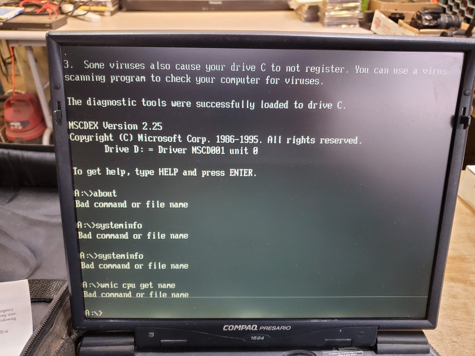 COMPAQ PRESARIO 1694 Windows 98 Laptop for Recovery Repair, DVD Cords Disks Case