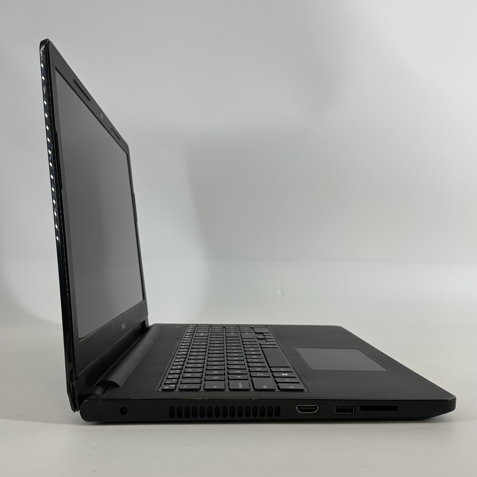 Dell Inspiron 3552 15.6 Black HD Celeron N3060 1.60GHz 4GB RAM 500GB HDD Good