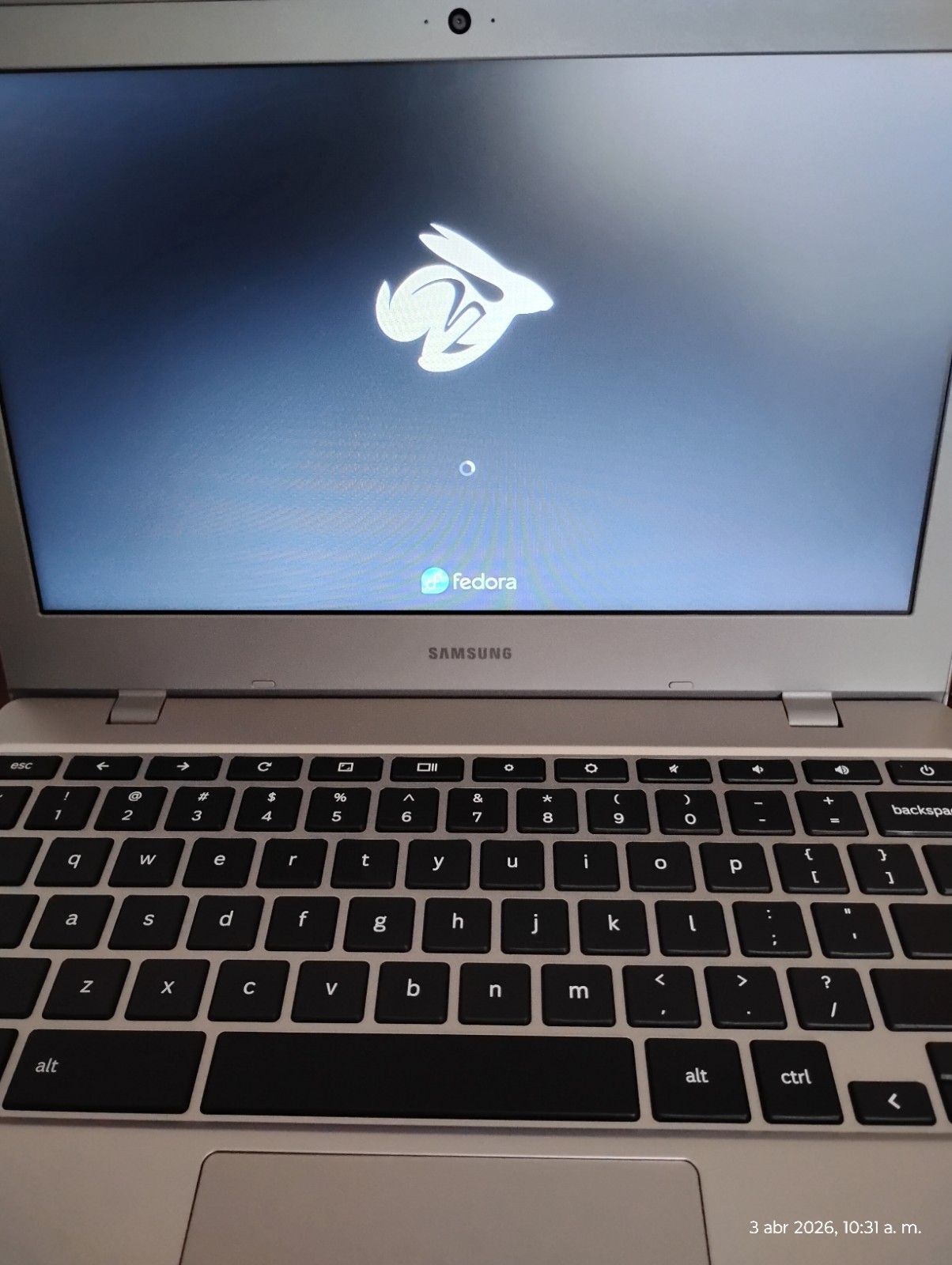 SAMSUNG XE310XBA Chromebook 4 11.6″ Intel Celeron N4000 4GB RAM Fedora 43
