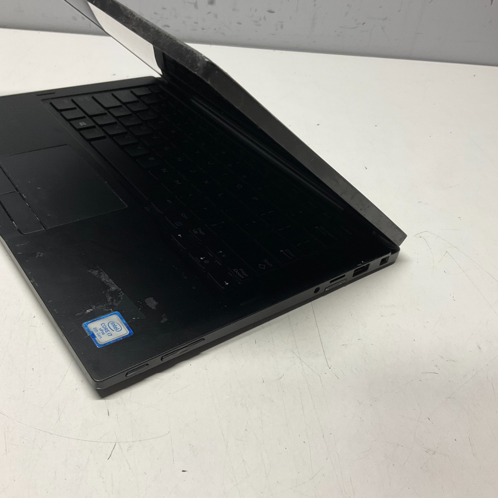 Dell Latitude 7390 2-in-1 Core i7-8650U 1.90GHz 16GB 256GB SSD Win 11 Pro Laptop